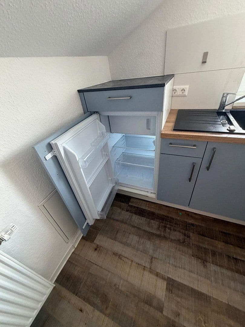 Prenájom bytu 2-izbový 42 m², Blaubeurer Str. 64, Ulm, Bádensko-Wurttembersko Prenájom bytu 2-izbový 42 m², Blaubeurer Str. 64, Ulm, Bádensko-Wurttembersko