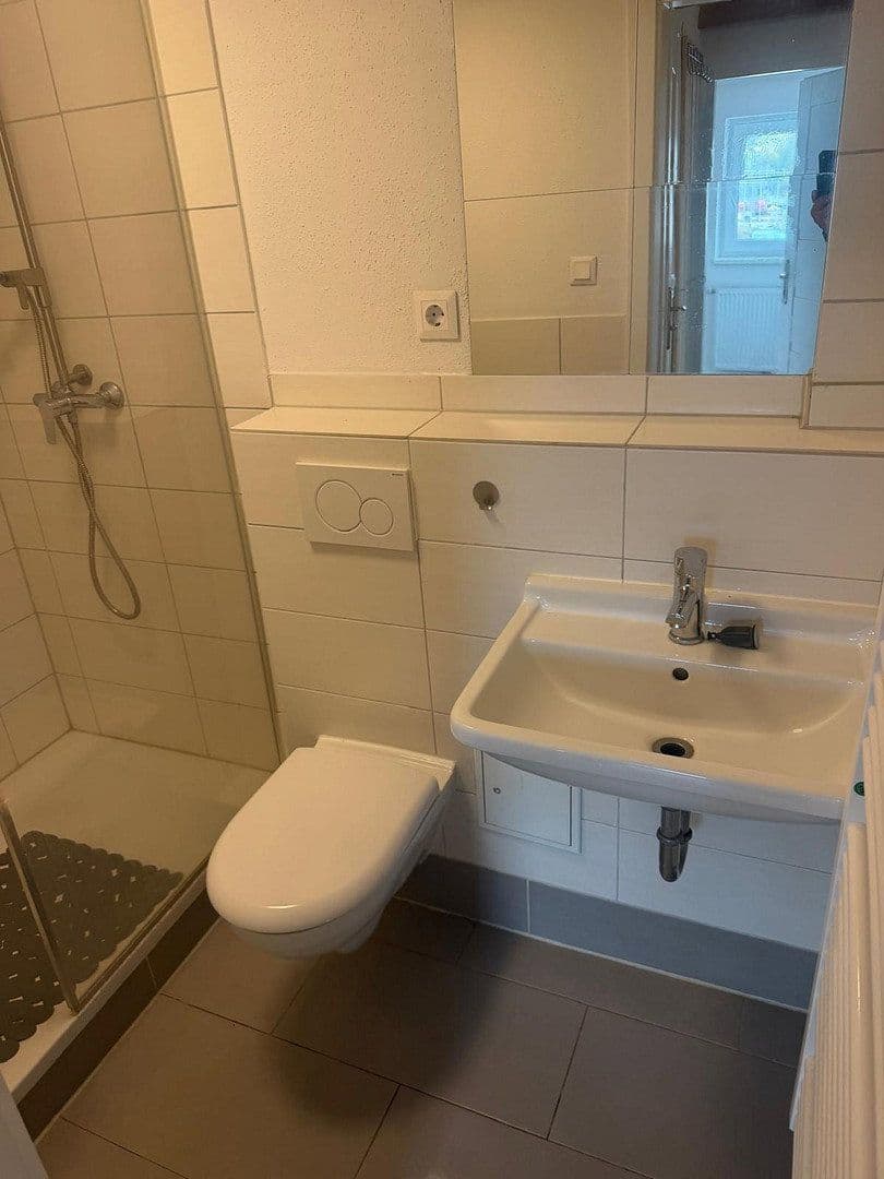 Prenájom bytu 2-izbový 42 m², Blaubeurer Str. 64, Ulm, Bádensko-Wurttembersko Prenájom bytu 2-izbový 42 m², Blaubeurer Str. 64, Ulm, Bádensko-Wurttembersko