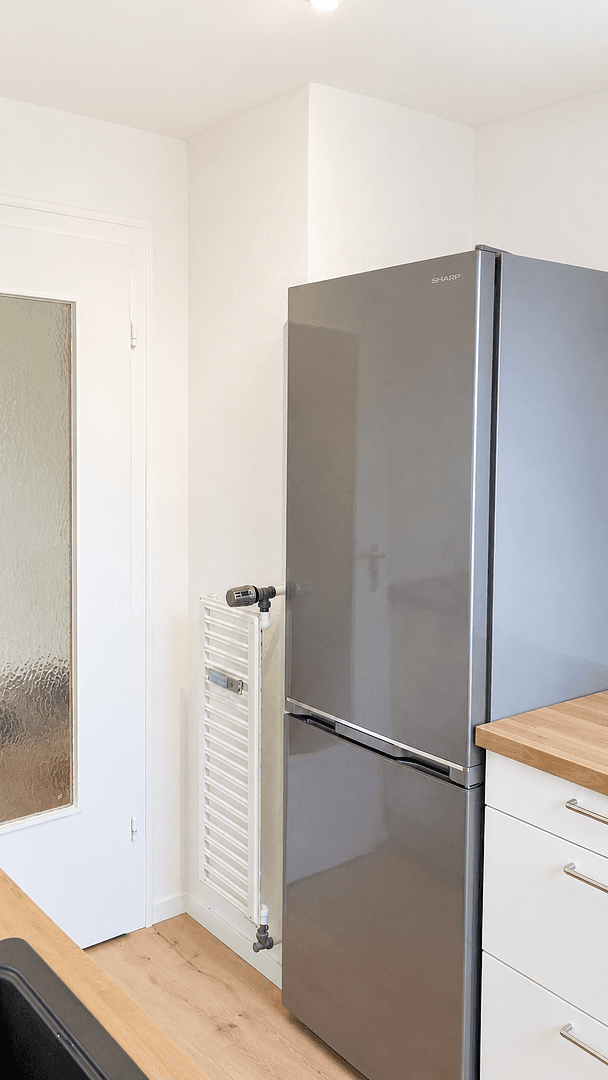 Prenájom bytu 2-izbový 53 m², Vennstr. 114, Düsseldorf, Severné Porýnie - Westfálsko Prenájom bytu 2-izbový 53 m², Vennstr. 114, Düsseldorf, Severné Porýnie - Westfálsko