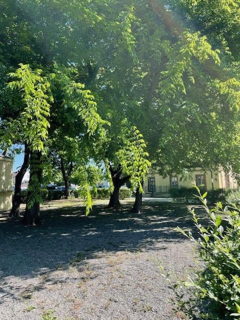 Predaj domu 810 m², pozemok 710 m², Rheingönheimerstraße 98, Ludwigshafen, Porýnie-Falcko Predaj domu 810 m², pozemok 710 m², Rheingönheimerstraße 98, Ludwigshafen, Porýnie-Falcko