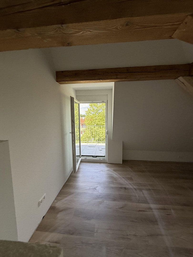 Prenájom bytu 4-izbový 119 m², Staufener Str. 70, Bad Krozingen, Bádensko-Wurttembersko Prenájom bytu 4-izbový 119 m², Staufener Str. 70, Bad Krozingen, Bádensko-Wurttembersko