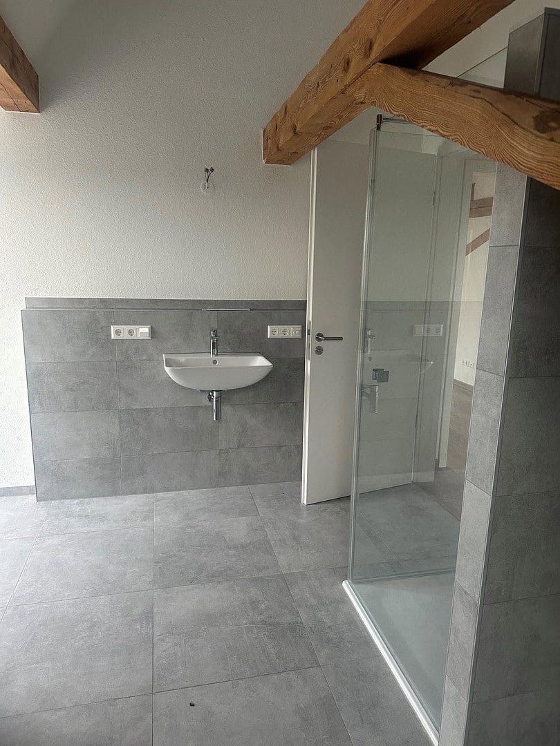 Prenájom bytu 4-izbový 119 m², Staufener Str. 70, Bad Krozingen, Bádensko-Wurttembersko Prenájom bytu 4-izbový 119 m², Staufener Str. 70, Bad Krozingen, Bádensko-Wurttembersko
