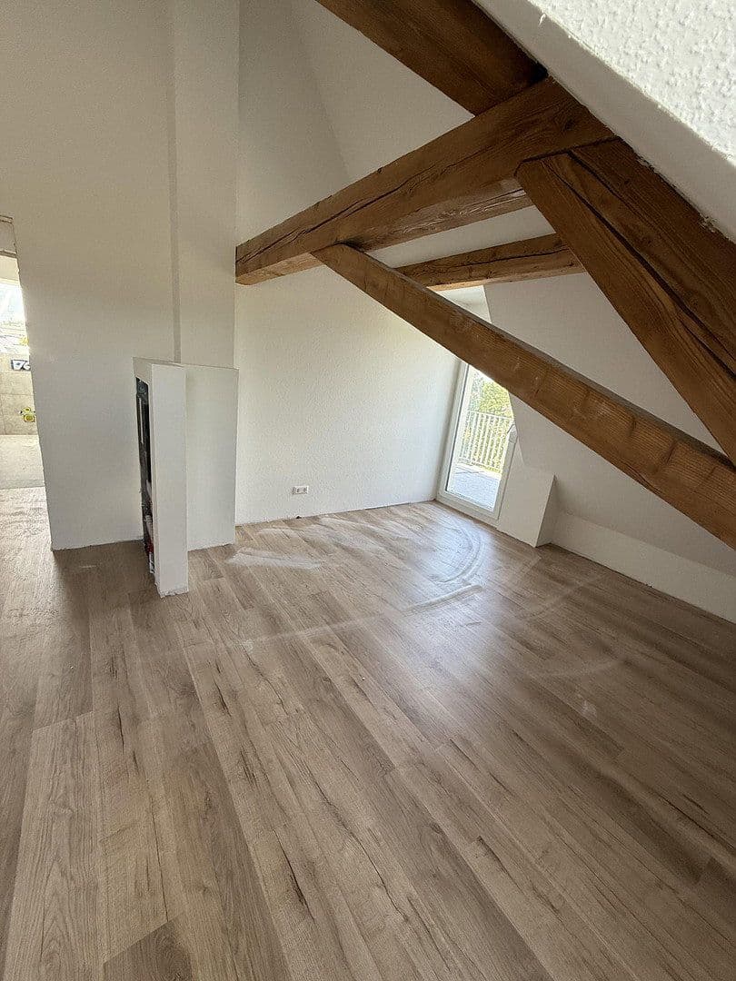 Prenájom bytu 4-izbový 119 m², Staufener Str. 70, Bad Krozingen, Bádensko-Wurttembersko Prenájom bytu 4-izbový 119 m², Staufener Str. 70, Bad Krozingen, Bádensko-Wurttembersko