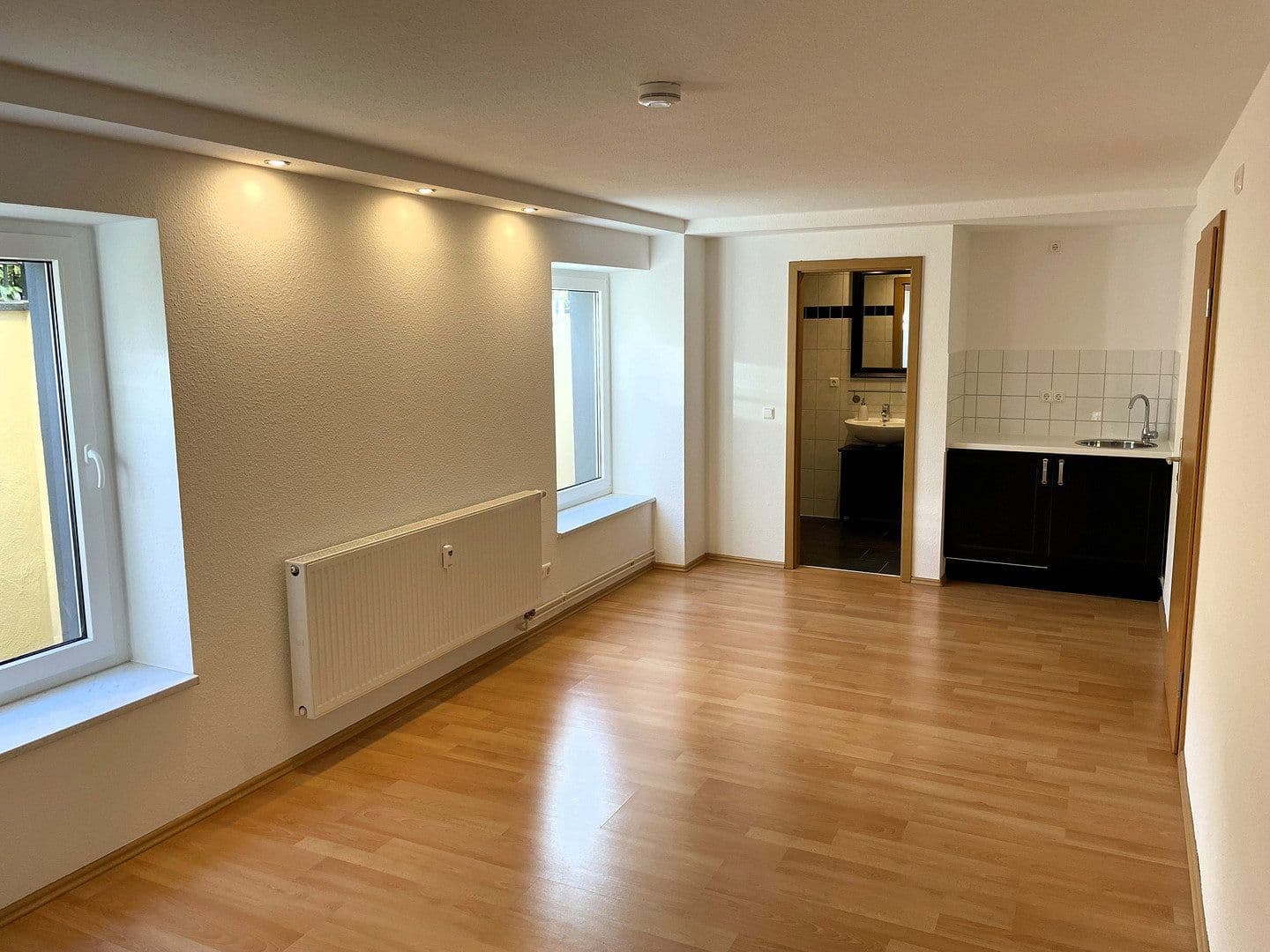 Prenájom kancelárie 25 m², Brandenburg an der Havel, Brandenbursko Prenájom kancelárie 25 m², Brandenburg an der Havel, Brandenbursko