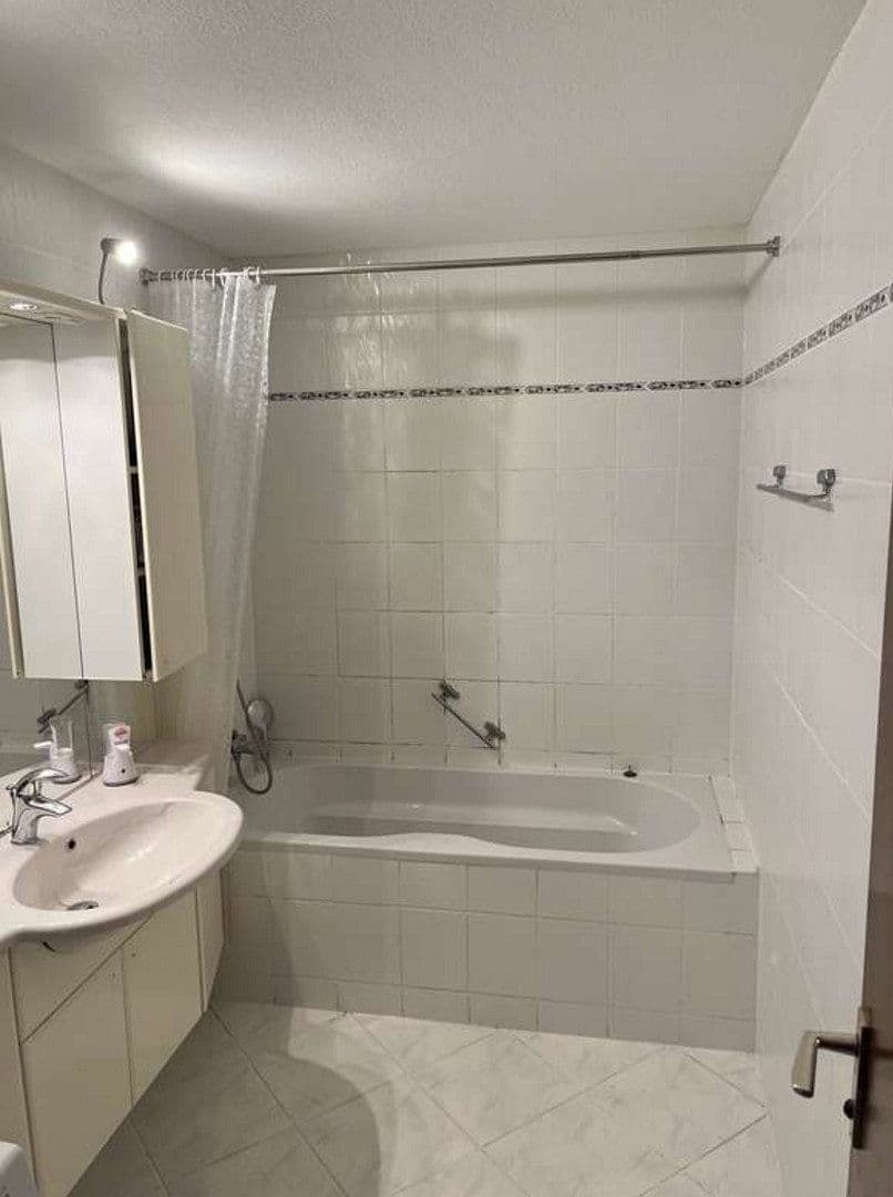 Predaj bytu 3-izbový 76 m², Kopernikusallee 60, Pforzheim, Bádensko-Wurttembersko Predaj bytu 3-izbový 76 m², Kopernikusallee 60, Pforzheim, Bádensko-Wurttembersko