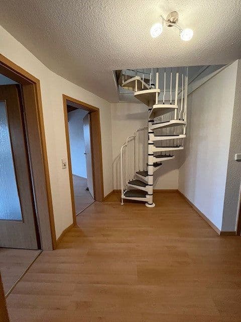 Prenájom bytu 2-izbový 53 m², Birkenstr. 1, Reichenbach, Sasko Prenájom bytu 2-izbový 53 m², Birkenstr. 1, Reichenbach, Sasko