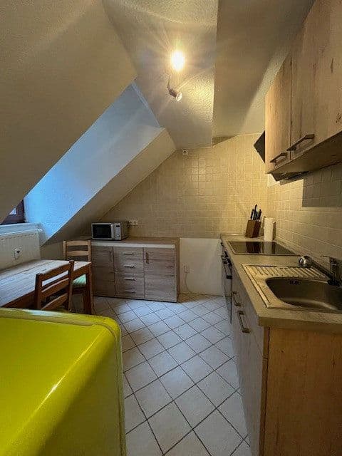 Prenájom bytu 2-izbový 53 m², Birkenstr. 1, Reichenbach, Sasko Prenájom bytu 2-izbový 53 m², Birkenstr. 1, Reichenbach, Sasko