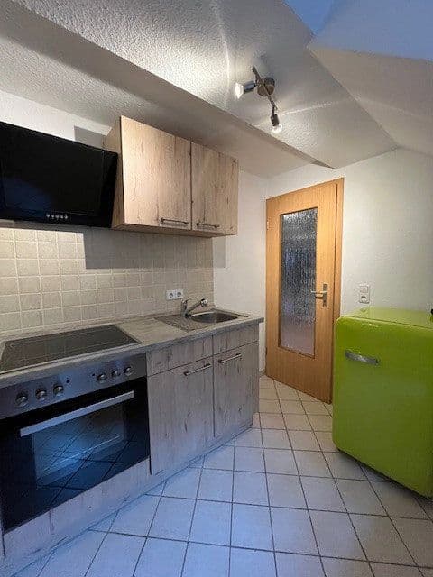 Prenájom bytu 2-izbový 53 m², Birkenstr. 1, Reichenbach, Sasko Prenájom bytu 2-izbový 53 m², Birkenstr. 1, Reichenbach, Sasko