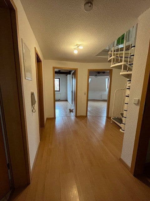Prenájom bytu 2-izbový 53 m², Birkenstr. 1, Reichenbach, Sasko Prenájom bytu 2-izbový 53 m², Birkenstr. 1, Reichenbach, Sasko