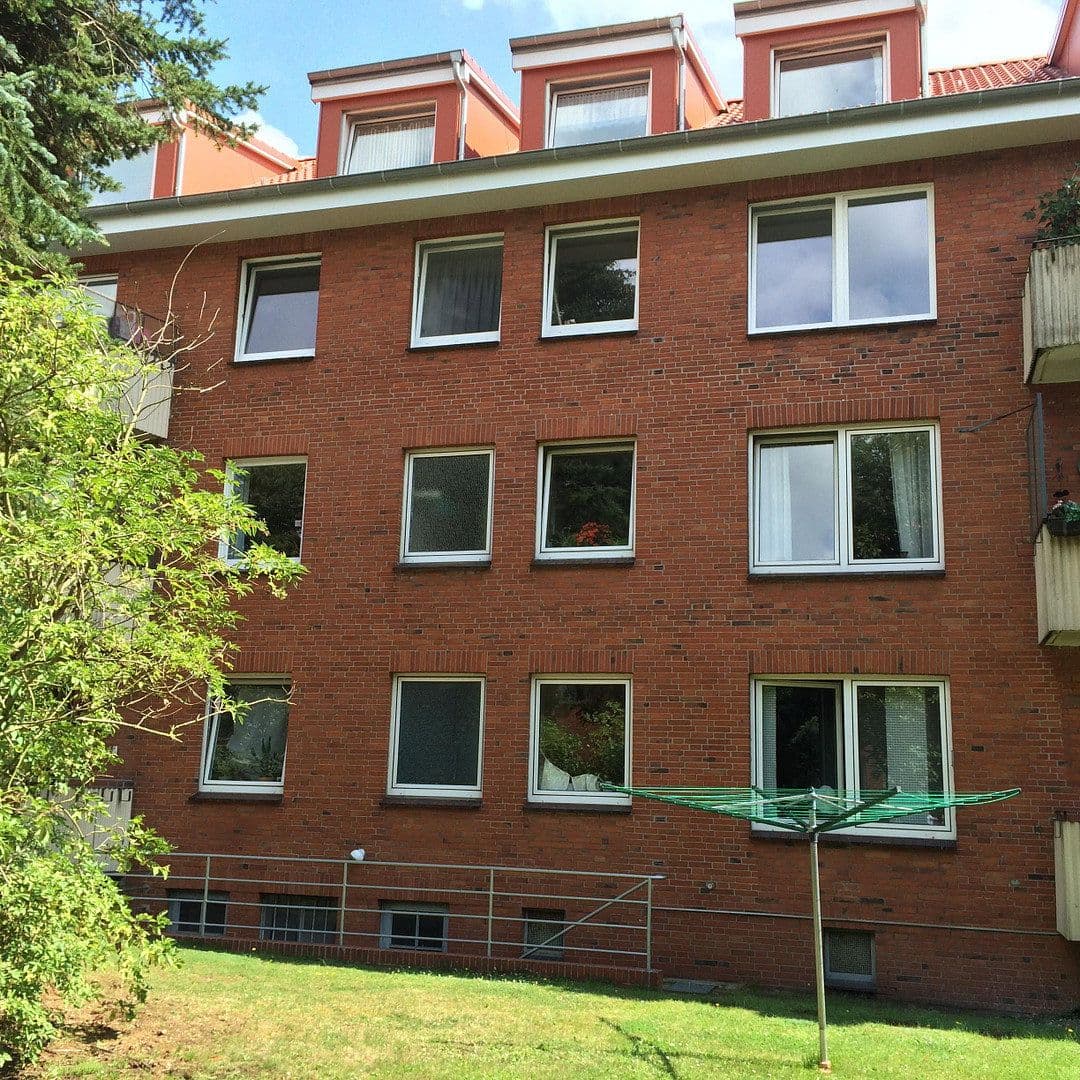 Prenájom bytu 1-izbový 38 m², Lübeck, Šlezvicko-Holštajnsko Prenájom bytu 1-izbový 38 m², Lübeck, Šlezvicko-Holštajnsko
