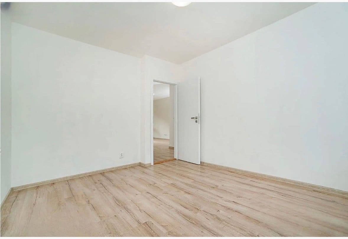 Prenájom bytu 2-izbový 47 m², Rumburská, Praha, Praha Prenájom bytu 2-izbový 47 m², Rumburská, Praha, Praha