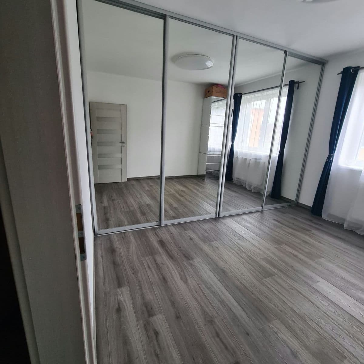 Prenájom bytu 2-izbový 56 m², Pátera Ferdy, Sušice, Plzeňský kraj Prenájom bytu 2-izbový 56 m², Pátera Ferdy, Sušice, Plzeňský kraj