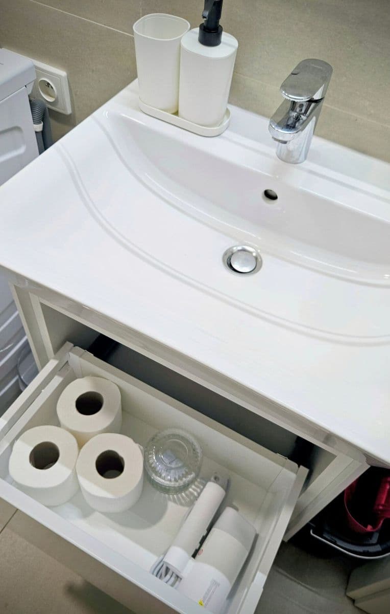 Prenájom bytu 40 m², Plzenska, Praha, Praha Prenájom bytu 40 m², Plzenska, Praha, Praha