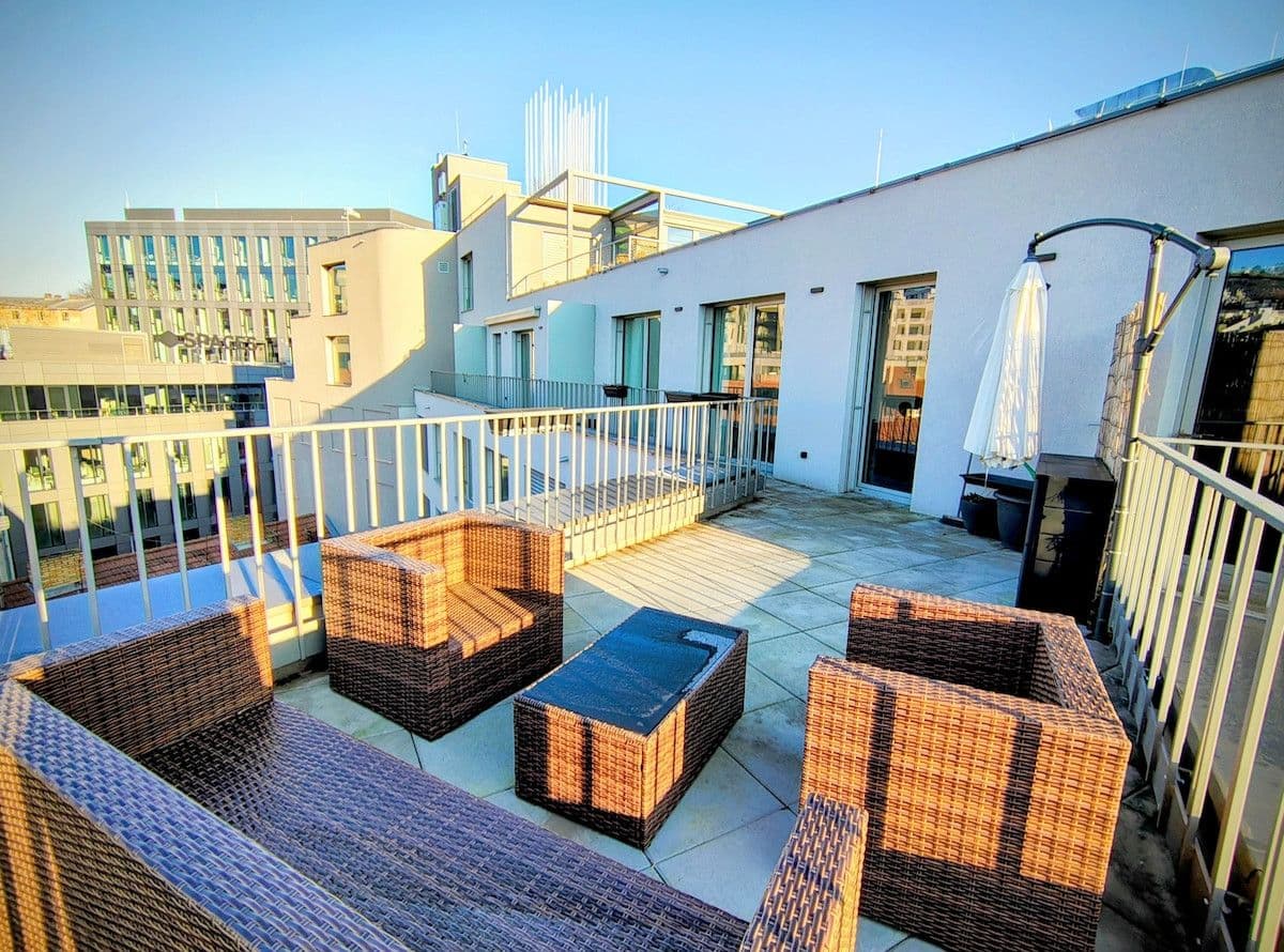 Prenájom bytu 40 m², Plzenska, Praha, Praha Prenájom bytu 40 m², Plzenska, Praha, Praha