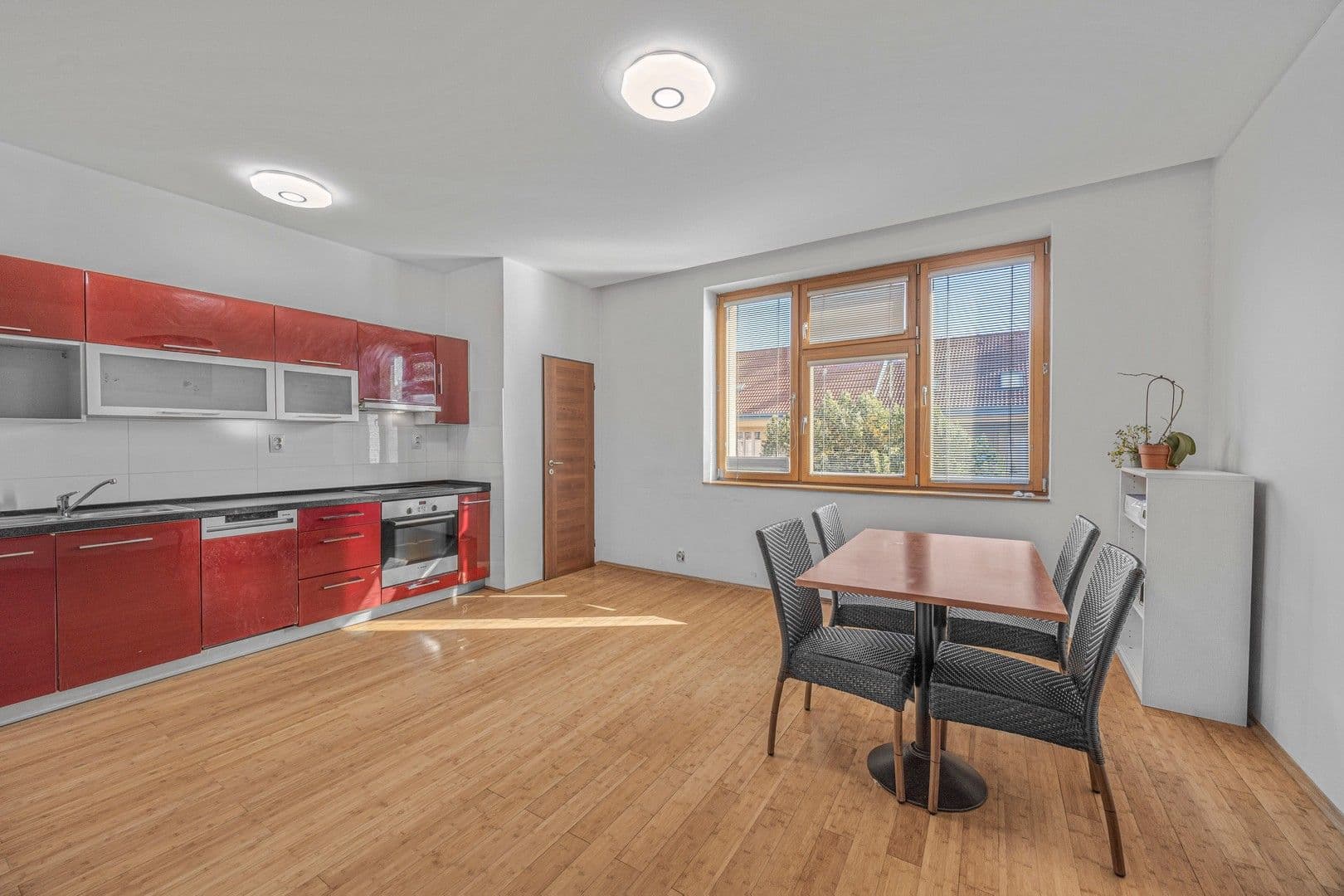 Prenájom bytu 2-izbový 48 m², Žerotínova, Praha, Praha Prenájom bytu 2-izbový 48 m², Žerotínova, Praha, Praha