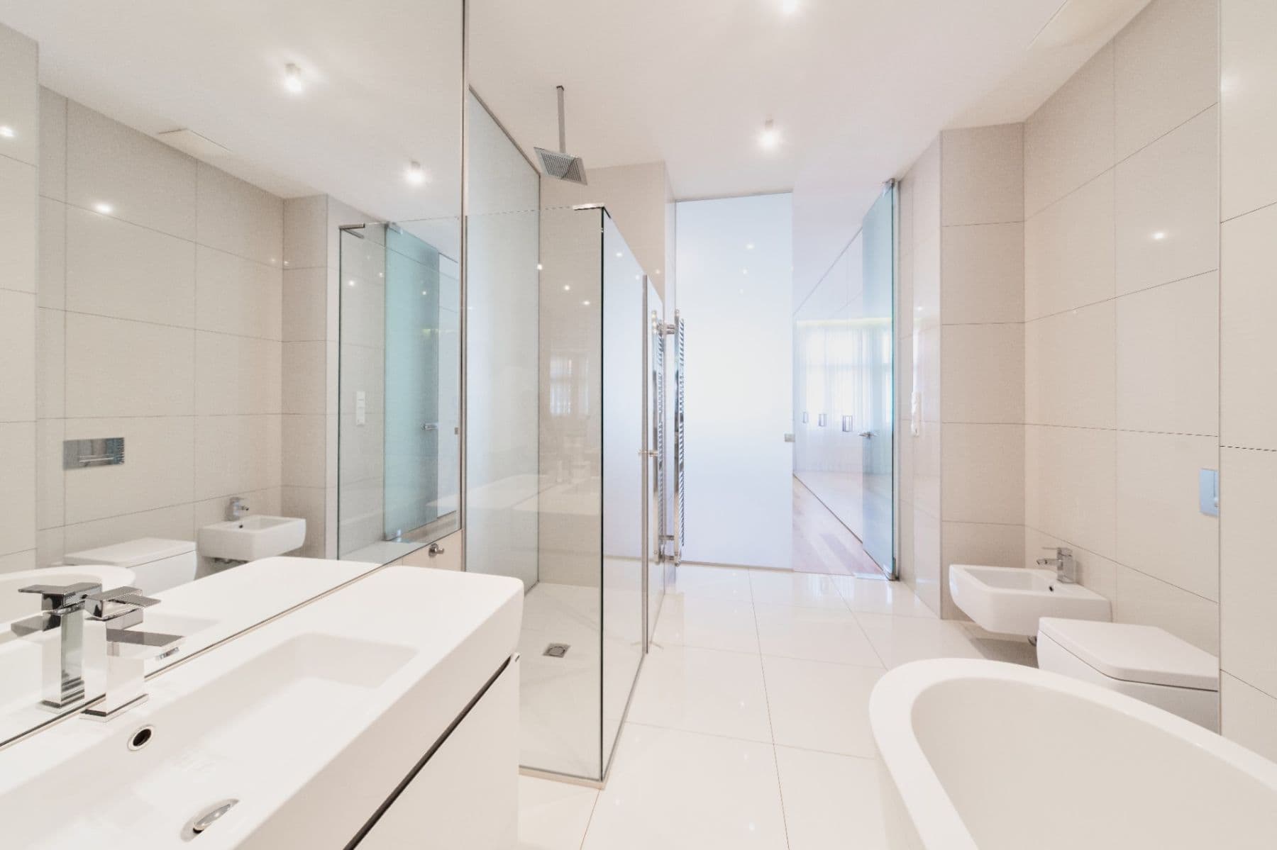 Prenájom bytu 5-izbový 184 m², Laubova, Praha, Praha Prenájom bytu 5-izbový 184 m², Laubova, Praha, Praha