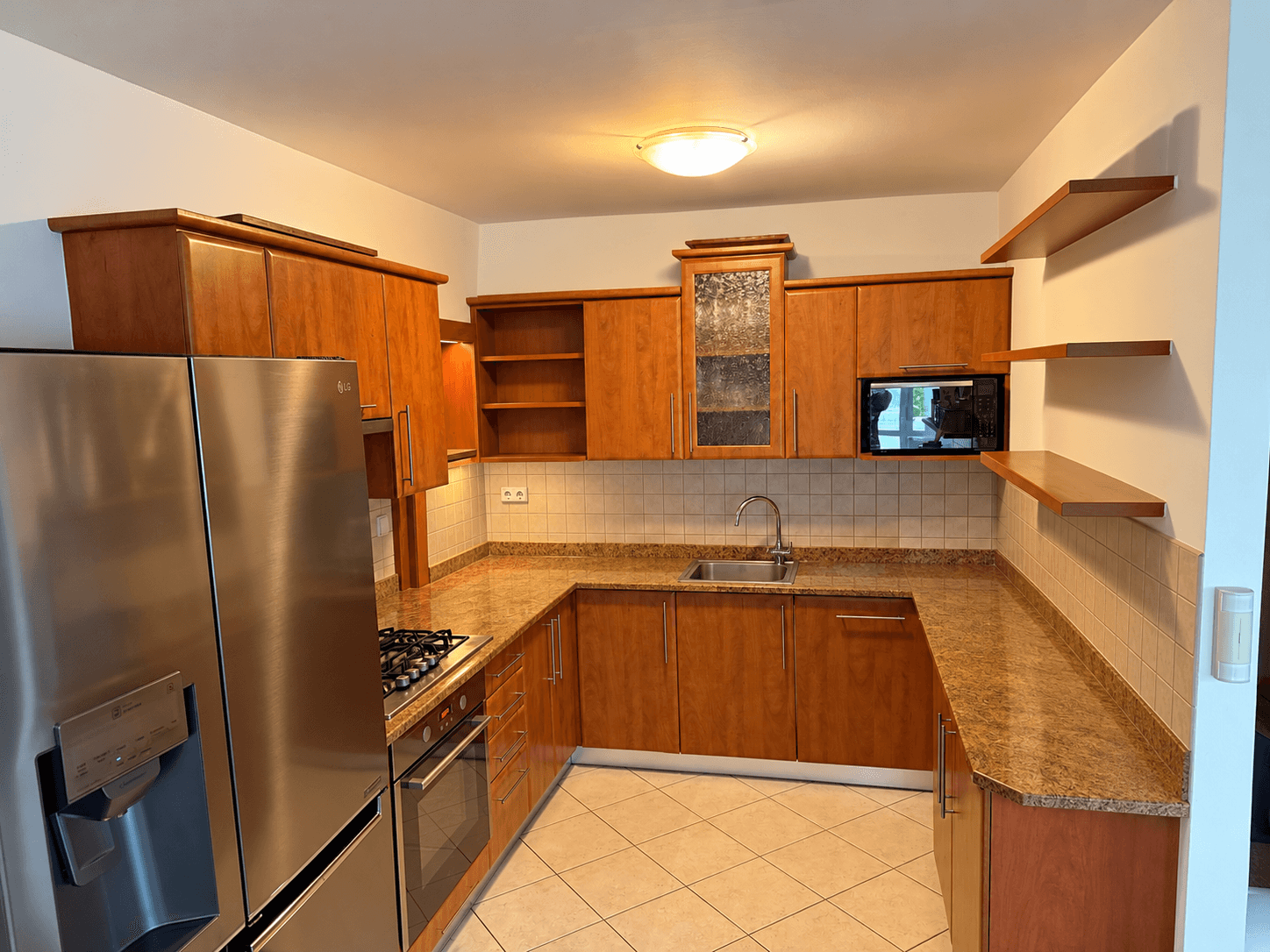 Predaj domu 200 m², pozemok 500 m², Komorní Dvůr, Cheb, Karlovarský kraj Predaj domu 200 m², pozemok 500 m², Komorní Dvůr, Cheb, Karlovarský kraj