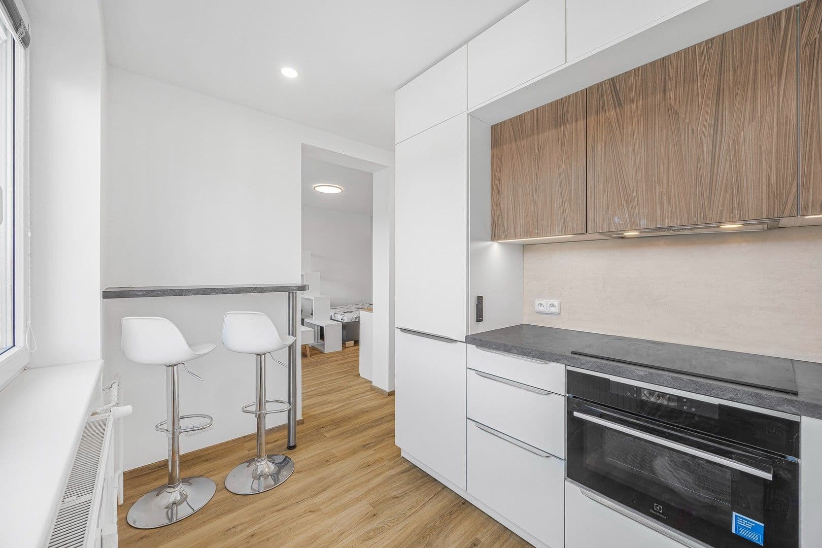 Prenájom bytu 1-izbový 32 m², Drahobejlova, Praha, Praha Prenájom bytu 1-izbový 32 m², Drahobejlova, Praha, Praha