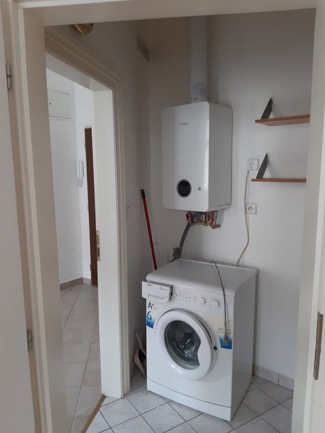 Prenájom bytu 1-izbový 40 m², Mozartova, Praha, Praha Prenájom bytu 1-izbový 40 m², Mozartova, Praha, Praha