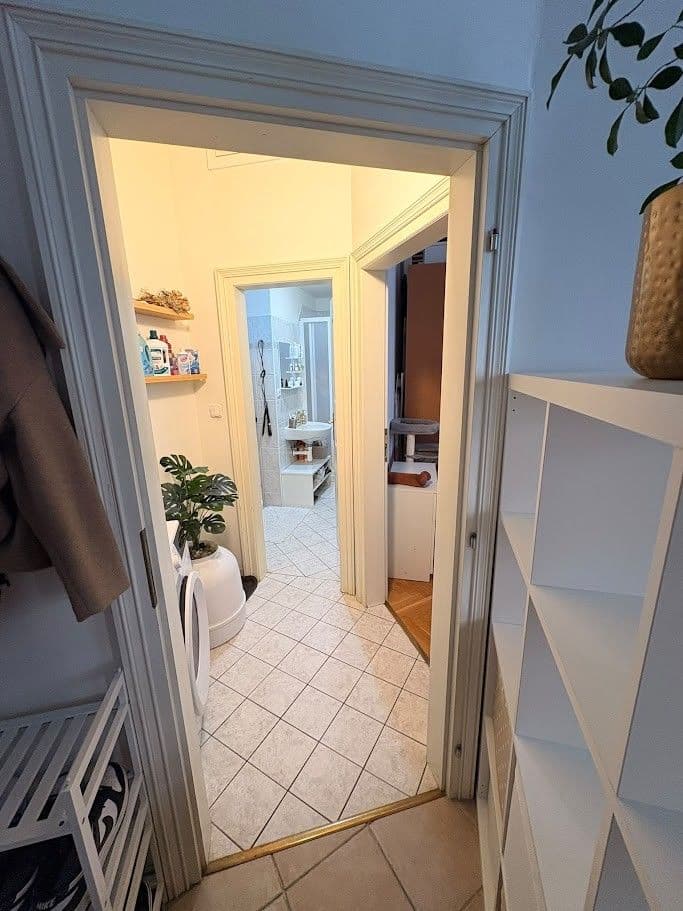 Prenájom bytu 1-izbový 40 m², Mozartova, Praha, Praha Prenájom bytu 1-izbový 40 m², Mozartova, Praha, Praha
