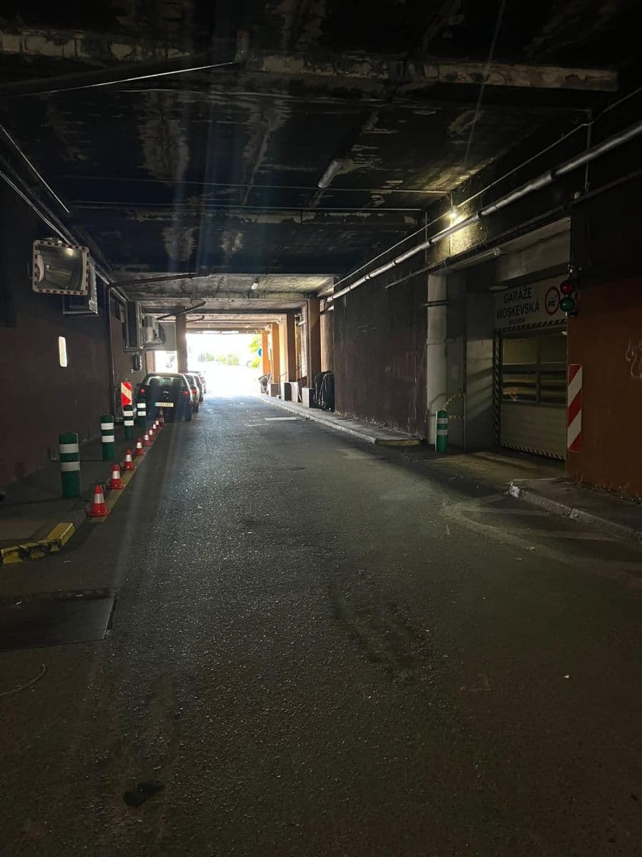 Prenájom garáže 13 m², Praha, Praha Prenájom garáže 13 m², Praha, Praha