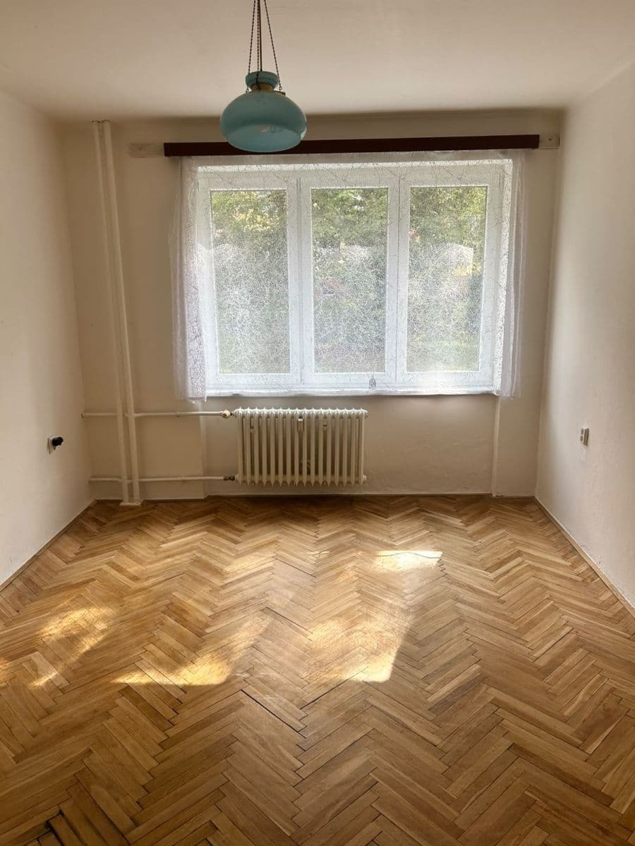 Prenájom bytu 2-izbový 52 m², Malovická, Praha, Praha Prenájom bytu 2-izbový 52 m², Malovická, Praha, Praha