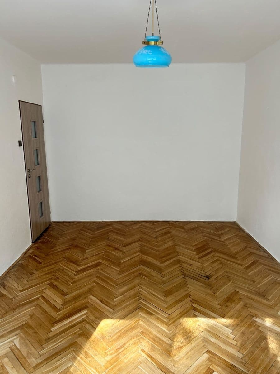 Prenájom bytu 2-izbový 52 m², Malovická, Praha, Praha Prenájom bytu 2-izbový 52 m², Malovická, Praha, Praha