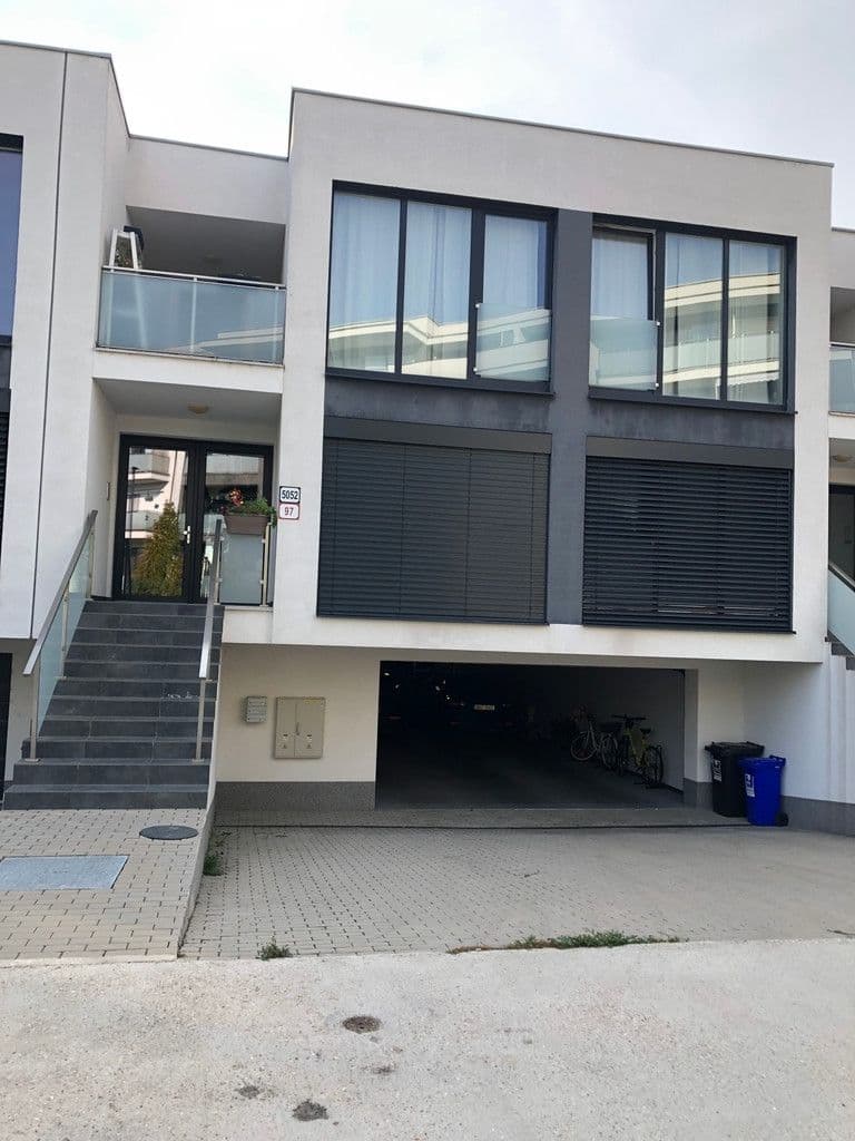 Prenájom bytu 2-izbový 52 m², Orechová, Dunajská Lužná, Bratislavský kraj Prenájom bytu 2-izbový 52 m², Orechová, Dunajská Lužná, Bratislavský kraj