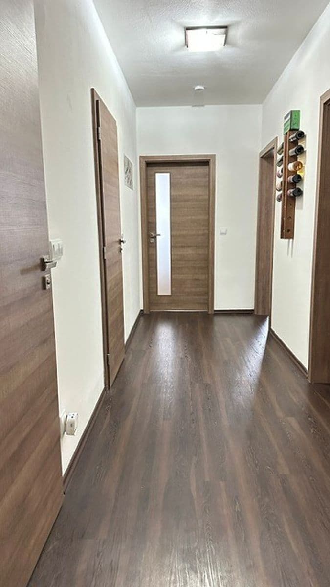 Predaj bytu 3-izbový 79 m², Topolová, Olomouc, Olomoucký kraj Predaj bytu 3-izbový 79 m², Topolová, Olomouc, Olomoucký kraj