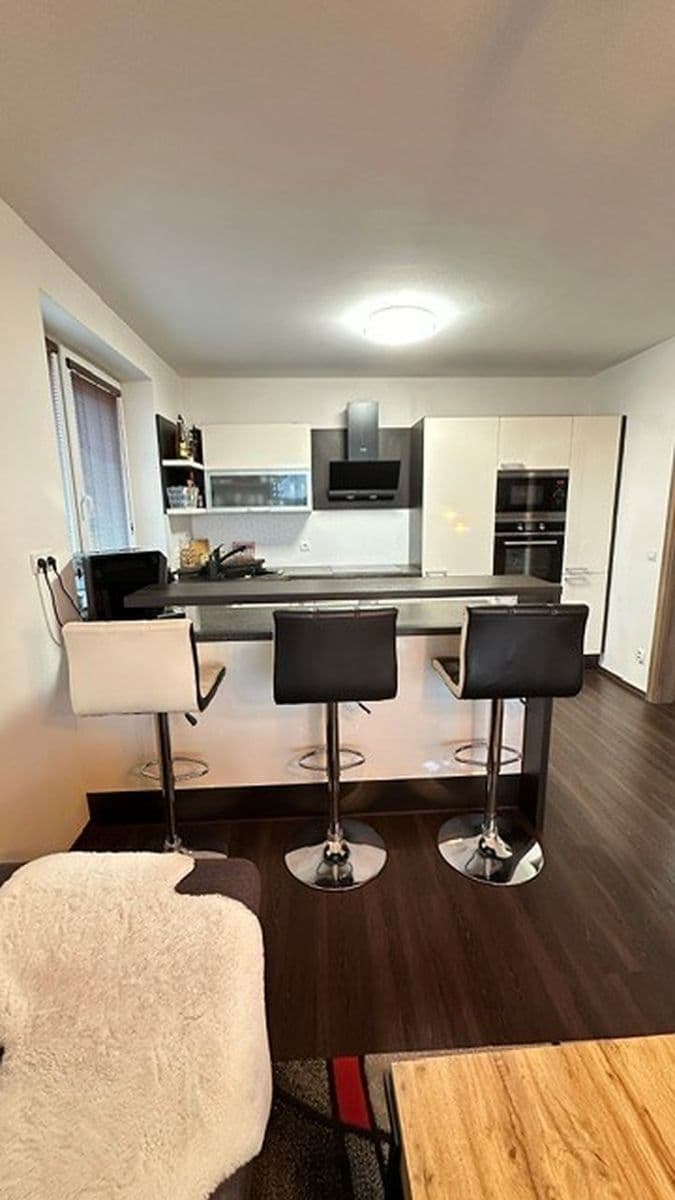 Predaj bytu 3-izbový 79 m², Topolová, Olomouc, Olomoucký kraj Predaj bytu 3-izbový 79 m², Topolová, Olomouc, Olomoucký kraj