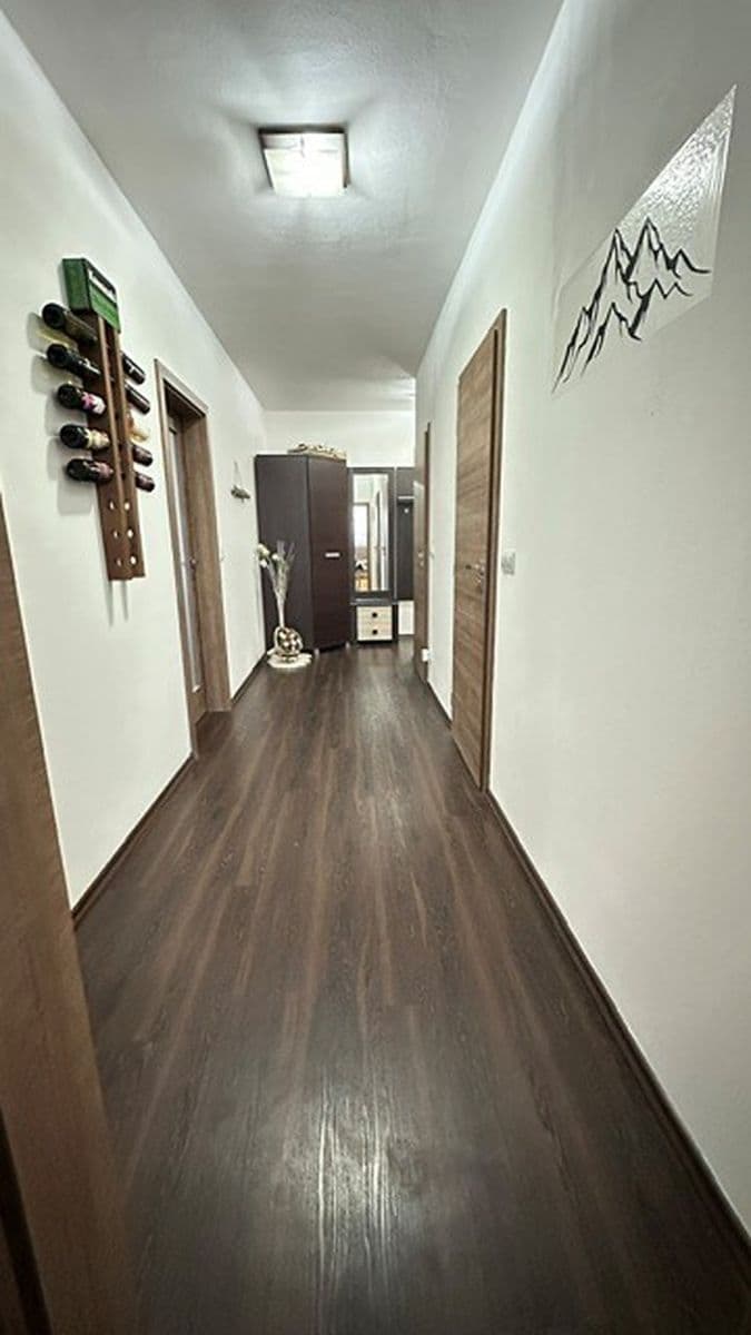 Predaj bytu 3-izbový 79 m², Topolová, Olomouc, Olomoucký kraj Predaj bytu 3-izbový 79 m², Topolová, Olomouc, Olomoucký kraj