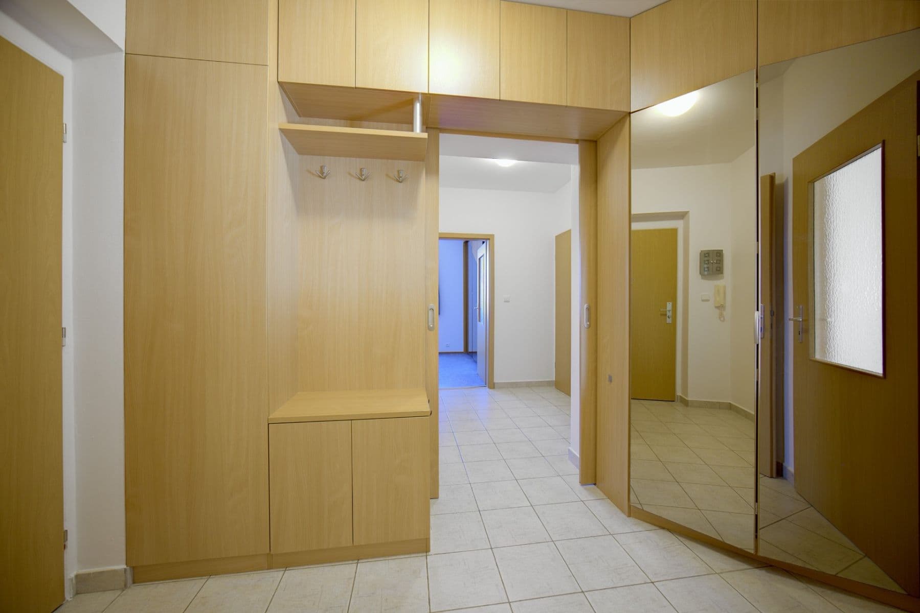 Prenájom bytu 3-izbový 95 m², Rozmarýnová, Brandýs nad Labem-Stará Boleslav, Středočeský kraj Prenájom bytu 3-izbový 95 m², Rozmarýnová, Brandýs nad Labem-Stará Boleslav, Středočeský kraj
