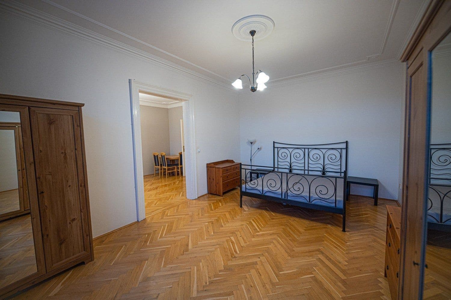 Prenájom bytu 2-izbový 64 m², Sokolovská, Praha, Praha Prenájom bytu 2-izbový 64 m², Sokolovská, Praha, Praha