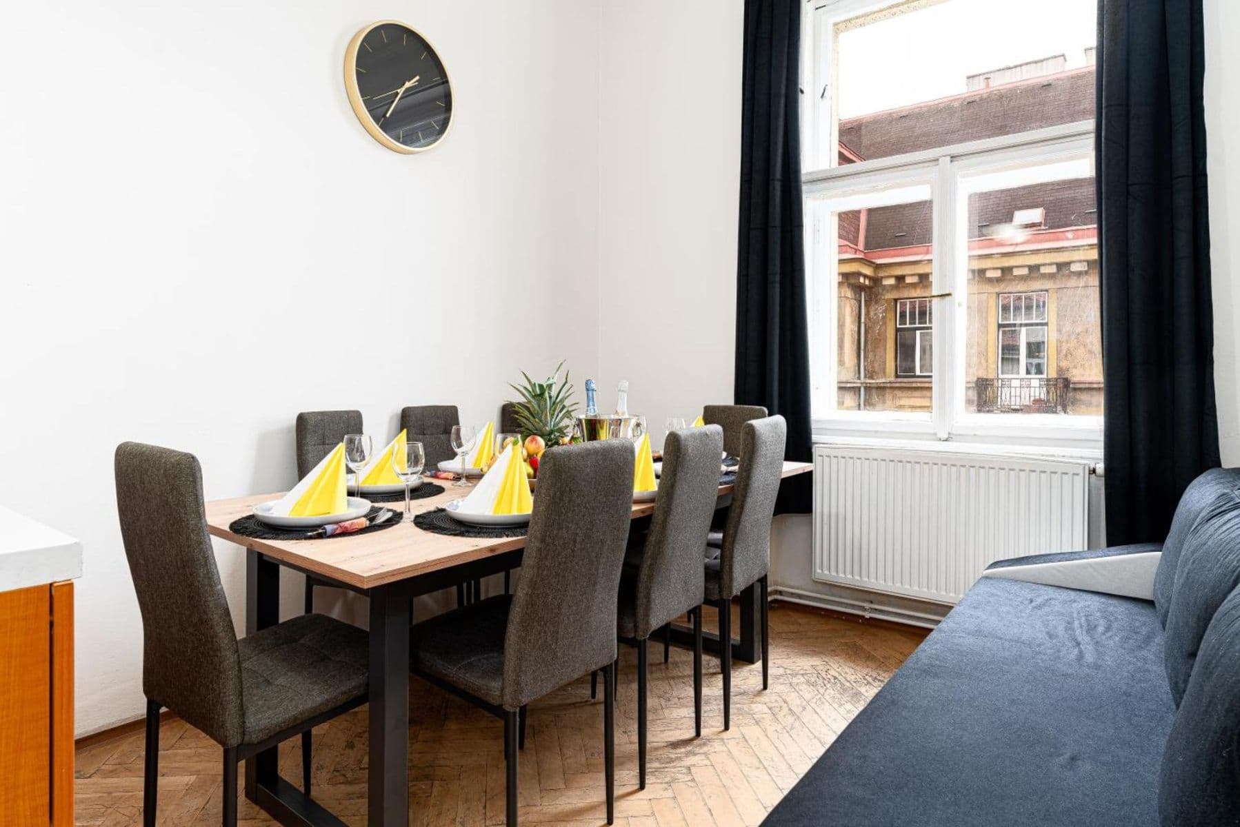 Prenájom bytu 162 m², Matoušova, Praha, Praha Prenájom bytu 162 m², Matoušova, Praha, Praha