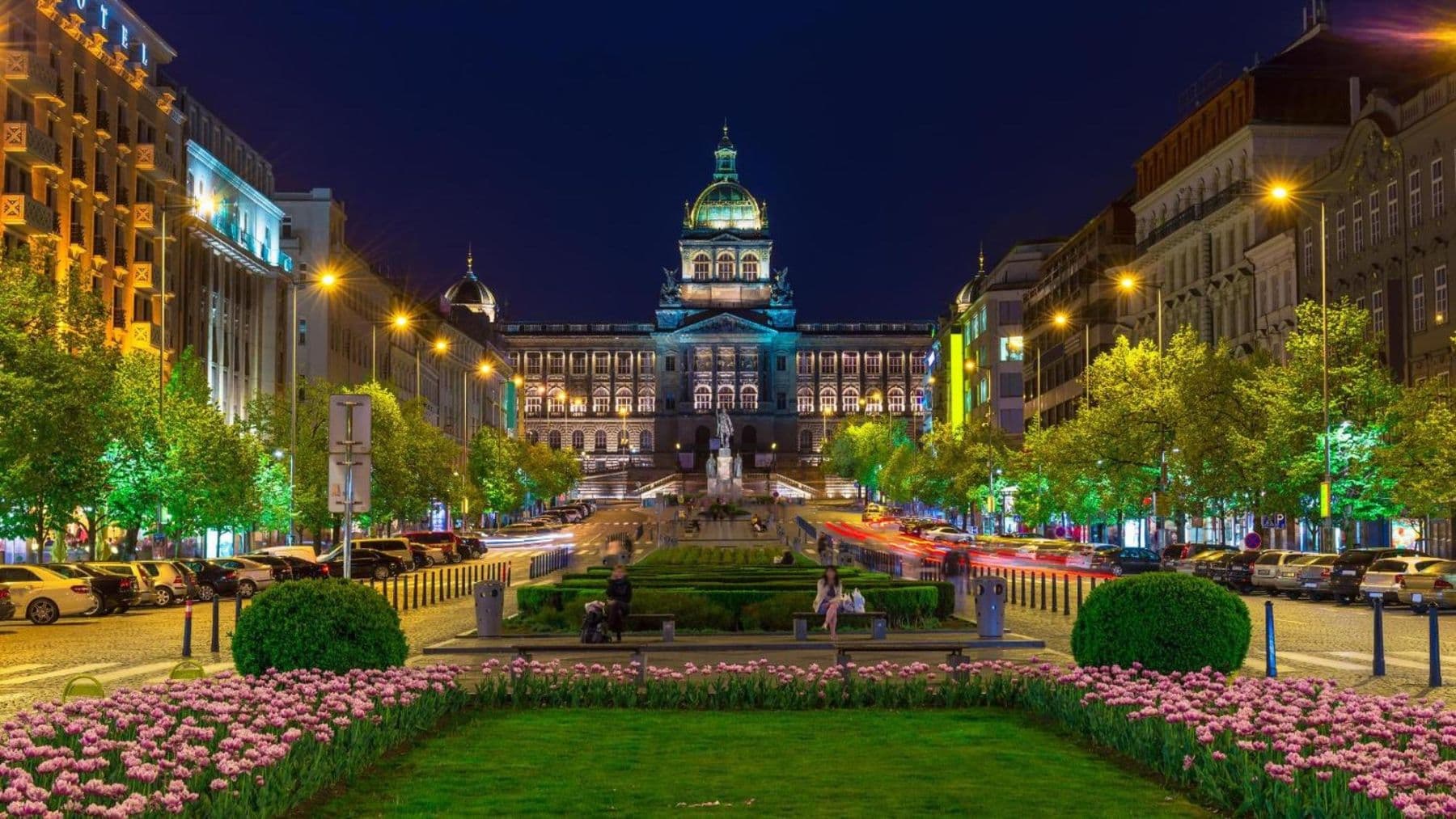Prenájom bytu 110 m², Ve Smečkách, Praha, Praha Prenájom bytu 110 m², Ve Smečkách, Praha, Praha