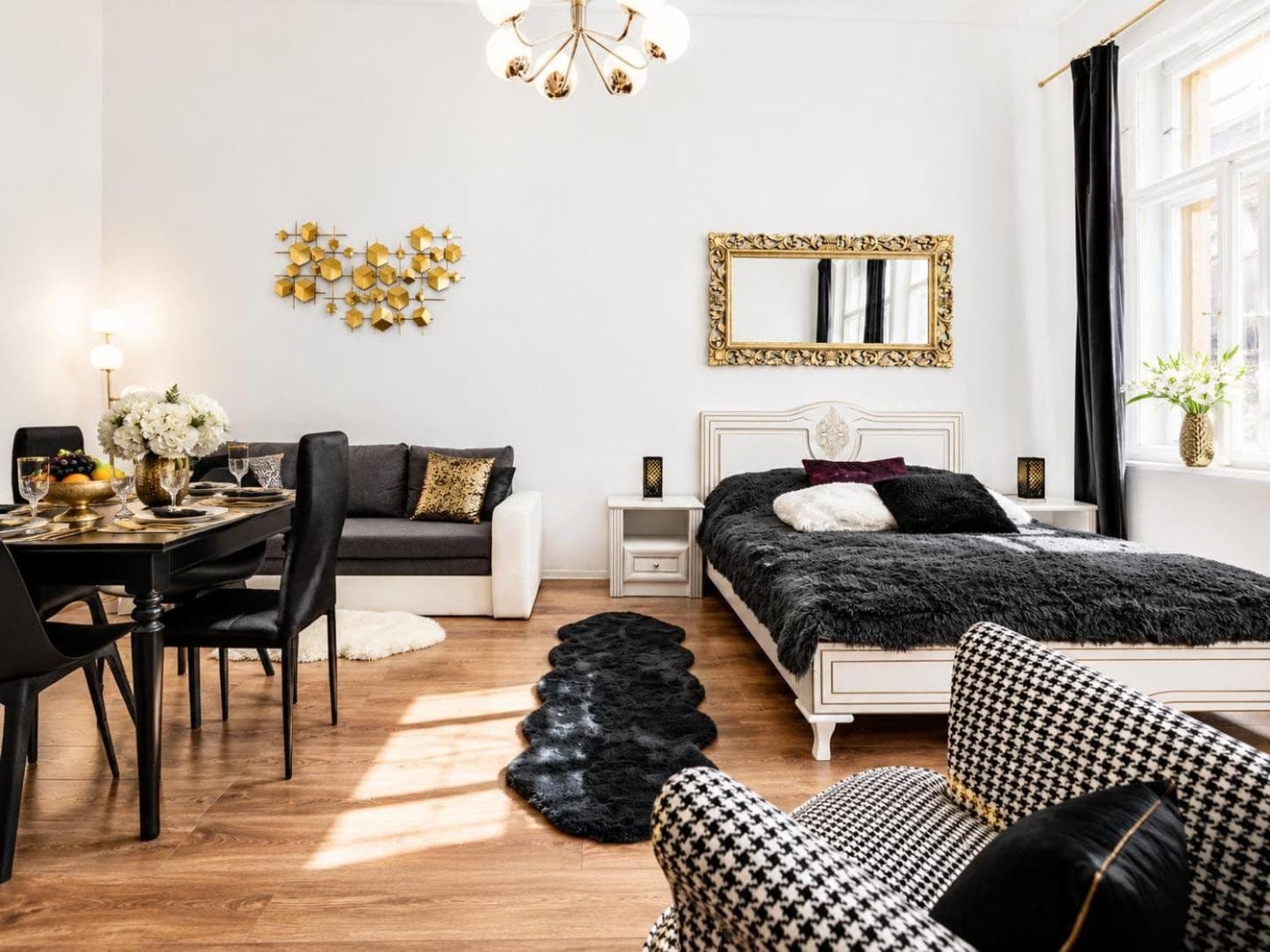 Prenájom bytu 110 m², Ve Smečkách, Praha, Praha Prenájom bytu 110 m², Ve Smečkách, Praha, Praha