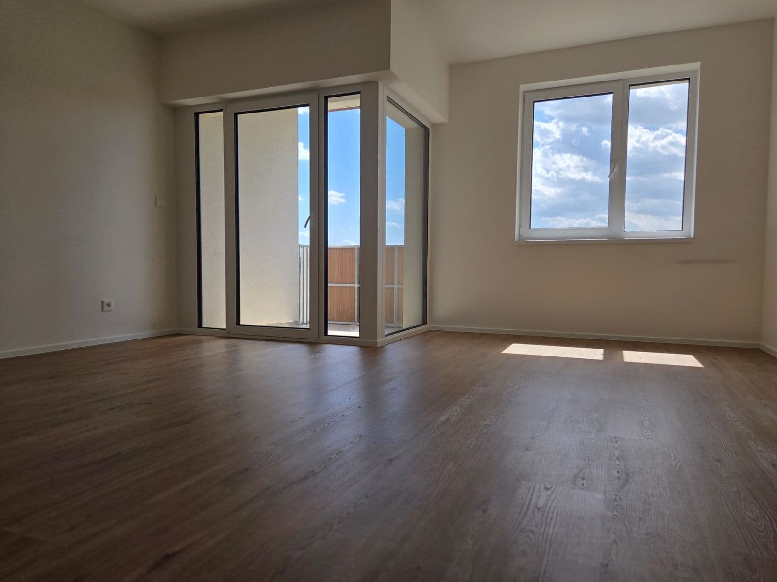 Prenájom bytu 1-izbový 40 m², Loudova, Olomouc, Olomoucký kraj Prenájom bytu 1-izbový 40 m², Loudova, Olomouc, Olomoucký kraj