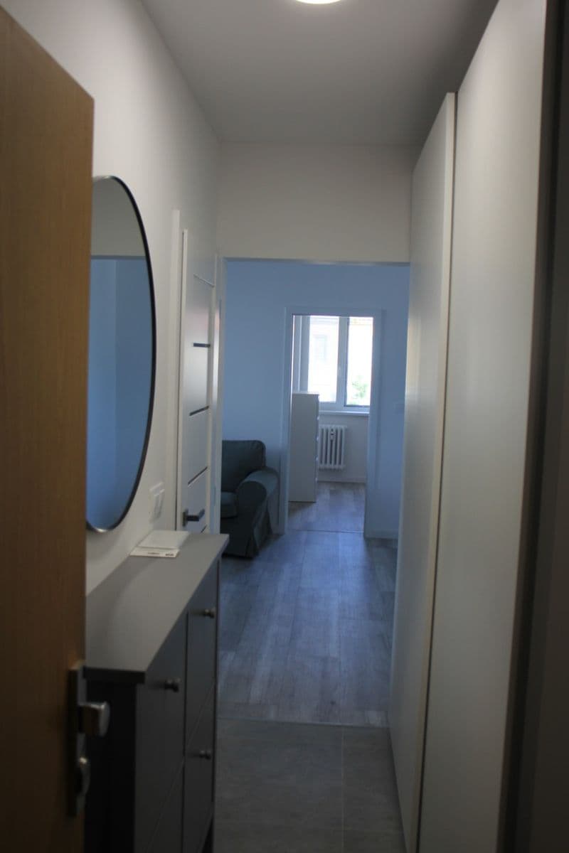 Prenájom bytu 3-izbový 60 m², Muškátová, Ružinov, Bratislavský kraj Prenájom bytu 3-izbový 60 m², Muškátová, Ružinov, Bratislavský kraj