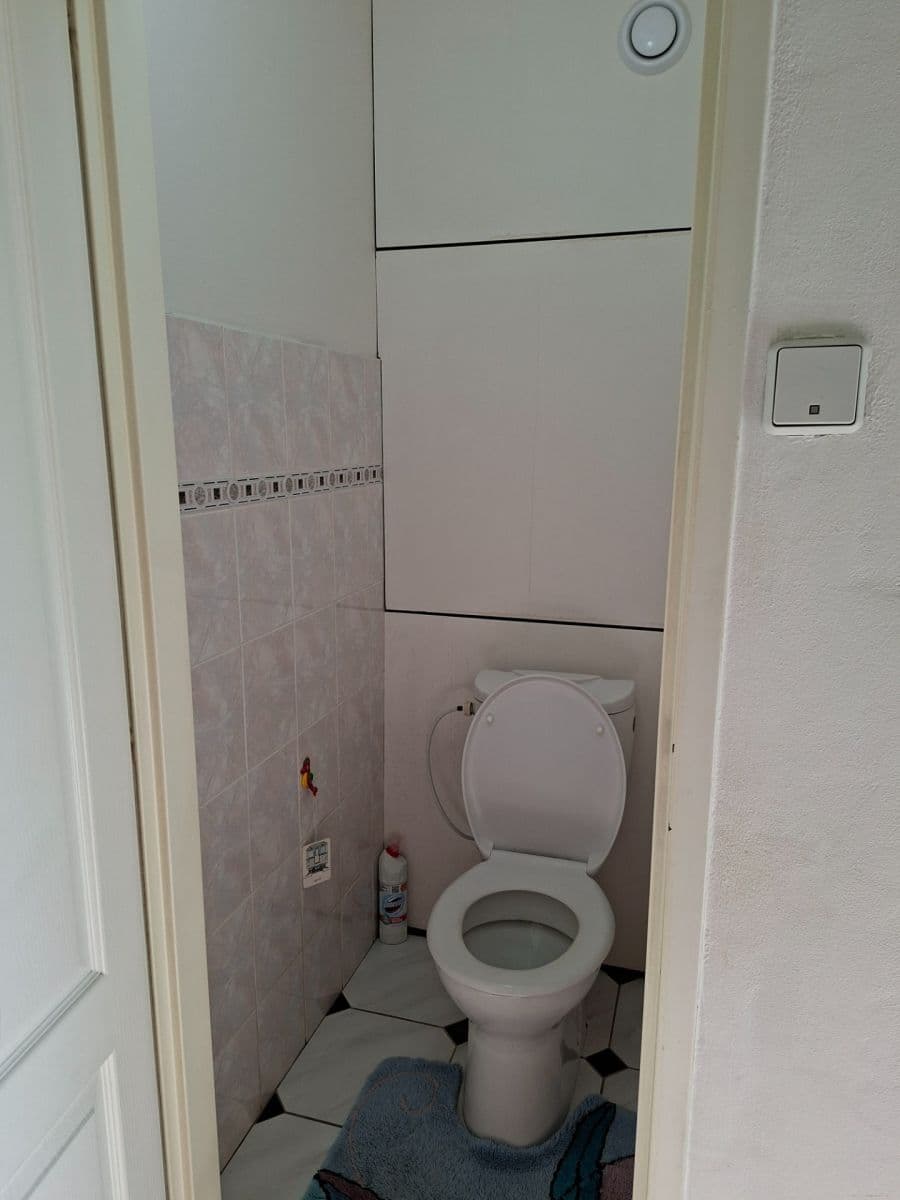 Predaj bytu 3-izbový 84 m², Trávníčkova, Praha, Praha Predaj bytu 3-izbový 84 m², Trávníčkova, Praha, Praha