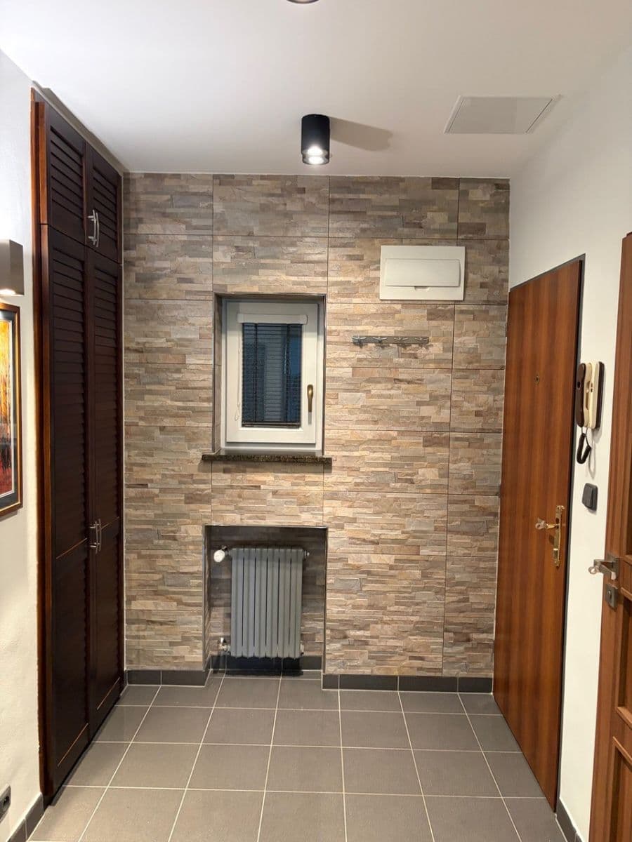 Prenájom bytu 2-izbový 43 m², Žateckých, Praha, Praha Prenájom bytu 2-izbový 43 m², Žateckých, Praha, Praha