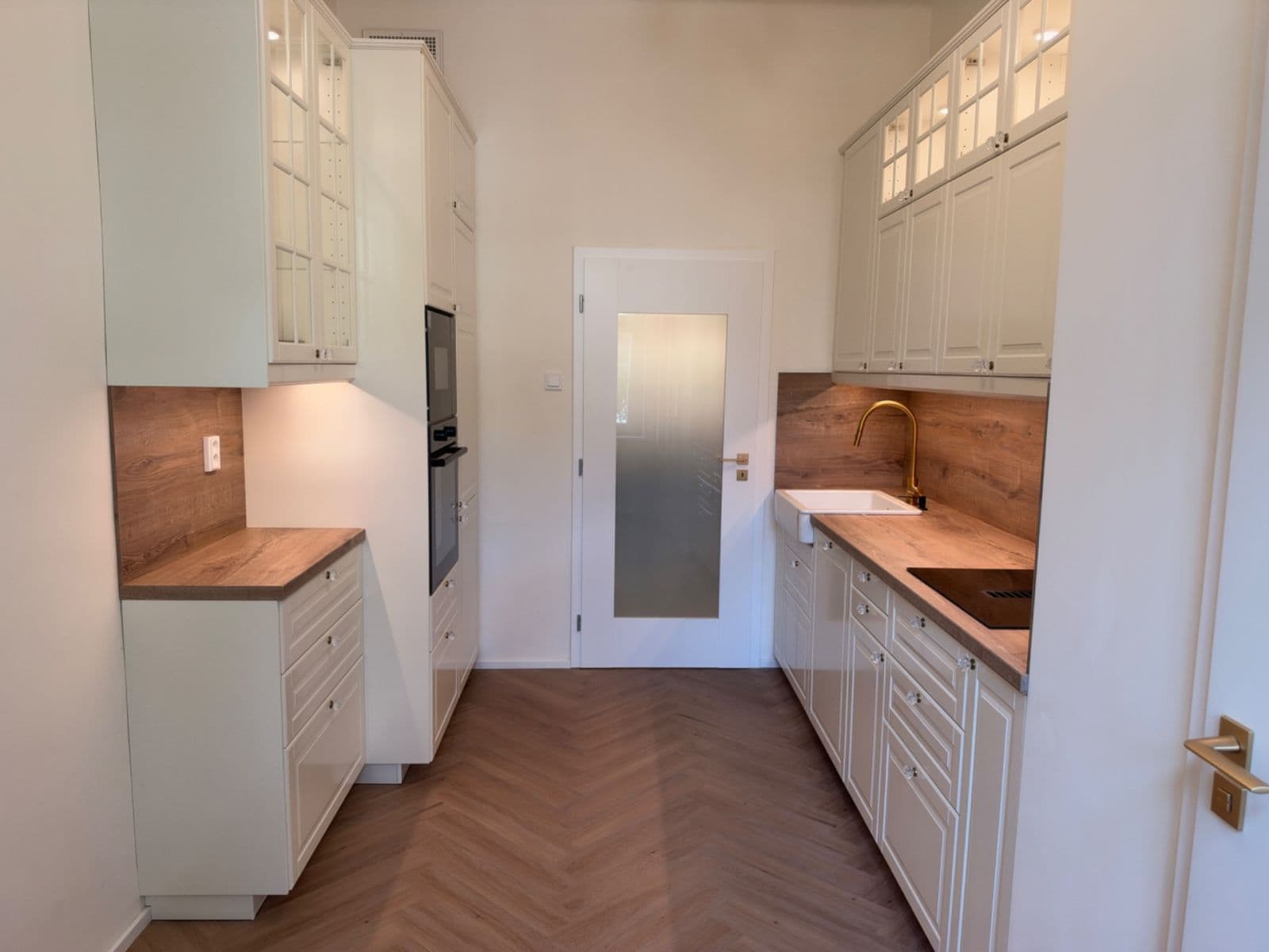 Prenájom bytu 2-izbový 65 m², Jana Zajíce, Praha, Praha Prenájom bytu 2-izbový 65 m², Jana Zajíce, Praha, Praha
