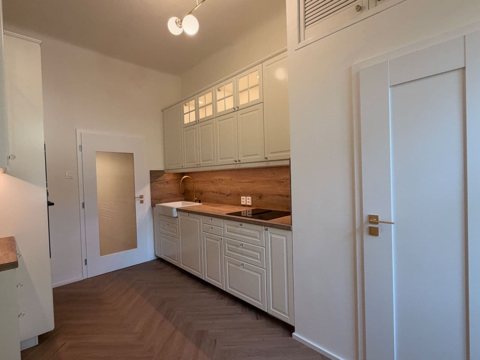 Prenájom bytu 2-izbový 65 m², Jana Zajíce, Praha, Praha Prenájom bytu 2-izbový 65 m², Jana Zajíce, Praha, Praha
