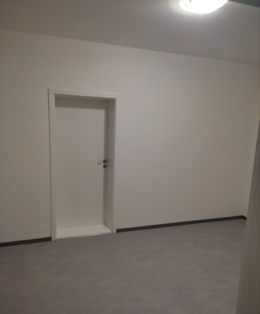 Prenájom bytu 2-izbový 63 m², Frýdlantská, Chrastava, Liberecký kraj Prenájom bytu 2-izbový 63 m², Frýdlantská, Chrastava, Liberecký kraj