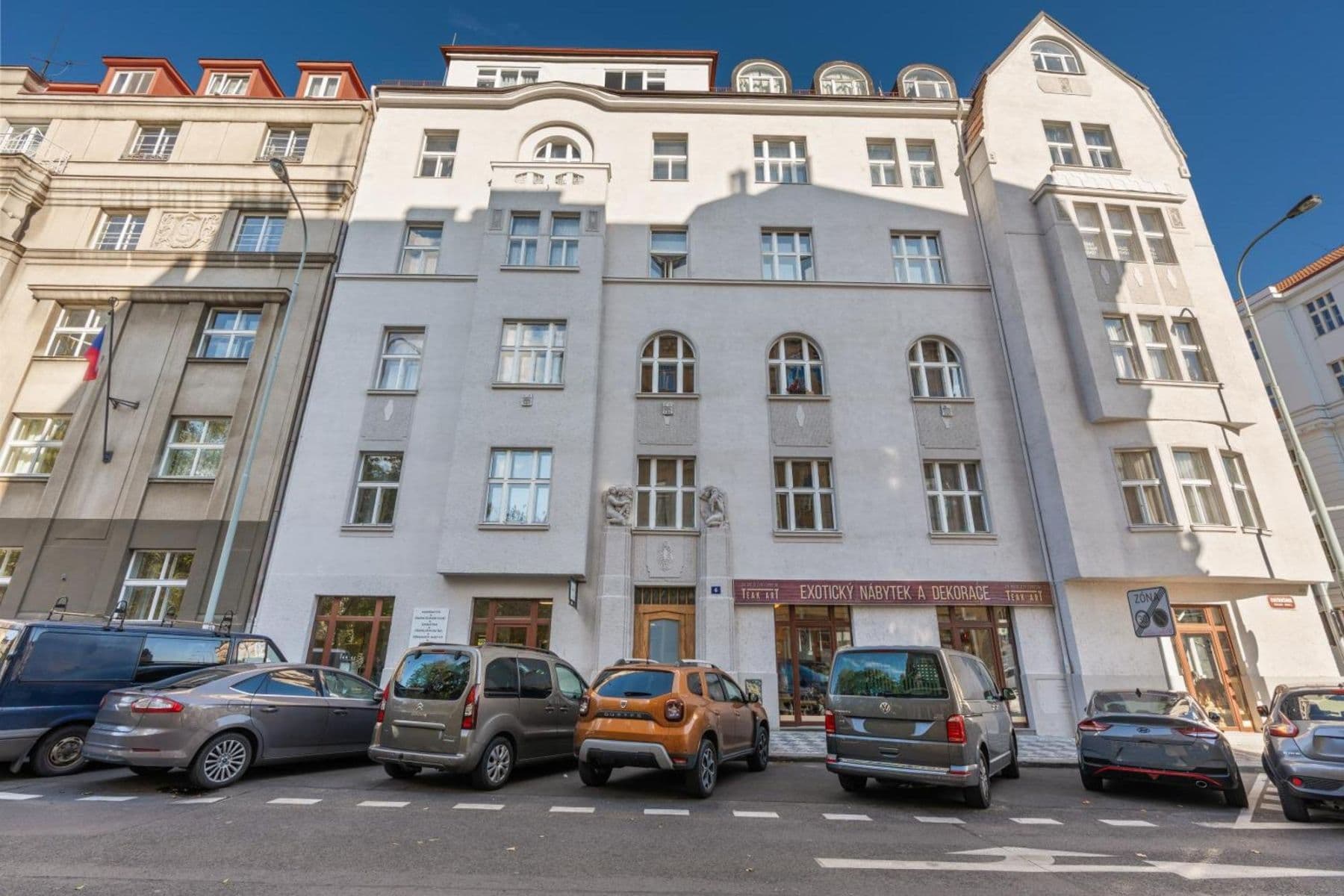 Prenájom bytu 129 m², Matoušova, Praha, Praha Prenájom bytu 129 m², Matoušova, Praha, Praha