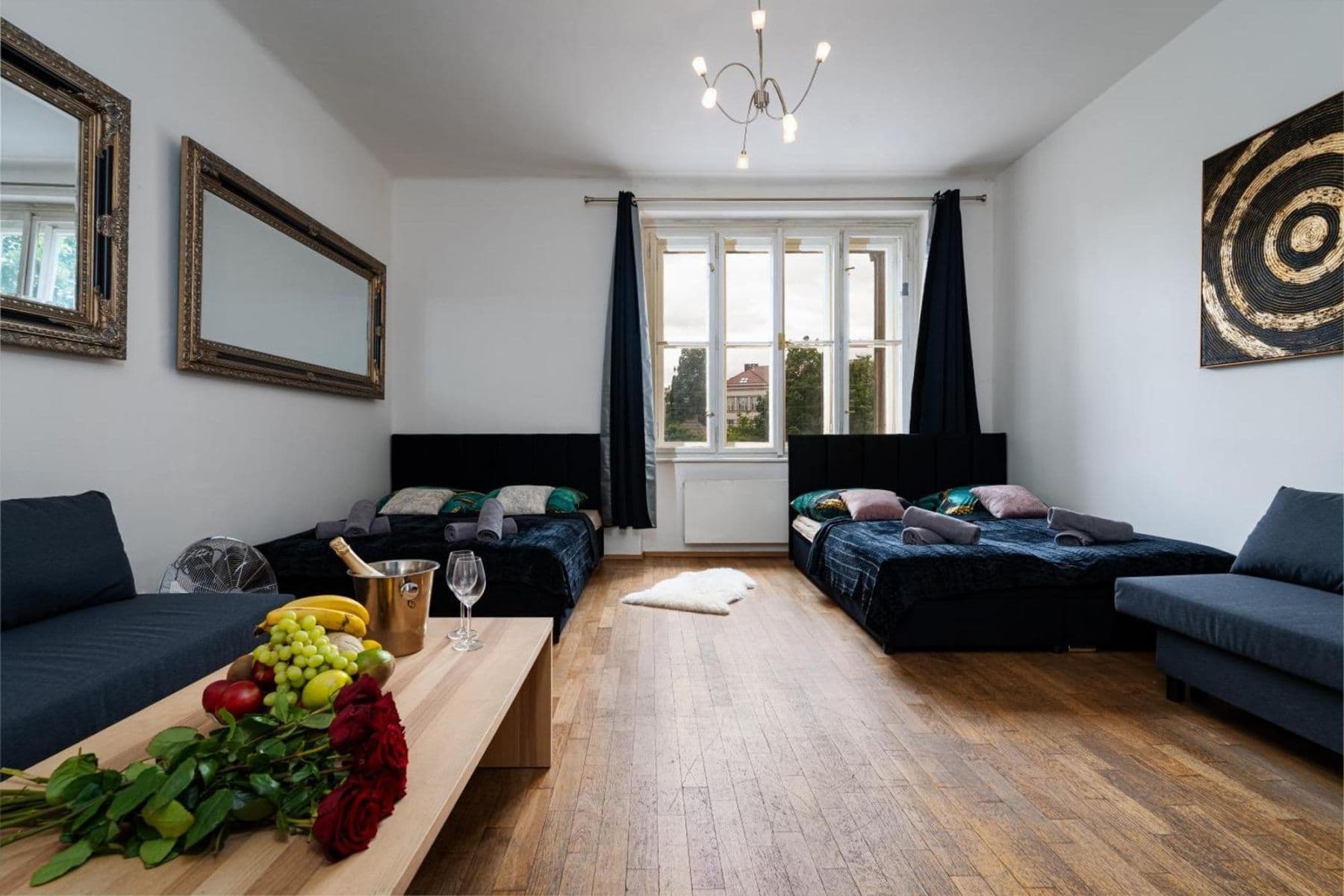 Prenájom bytu 156 m², Ortenovo náměstí, Praha, Praha Prenájom bytu 156 m², Ortenovo náměstí, Praha, Praha