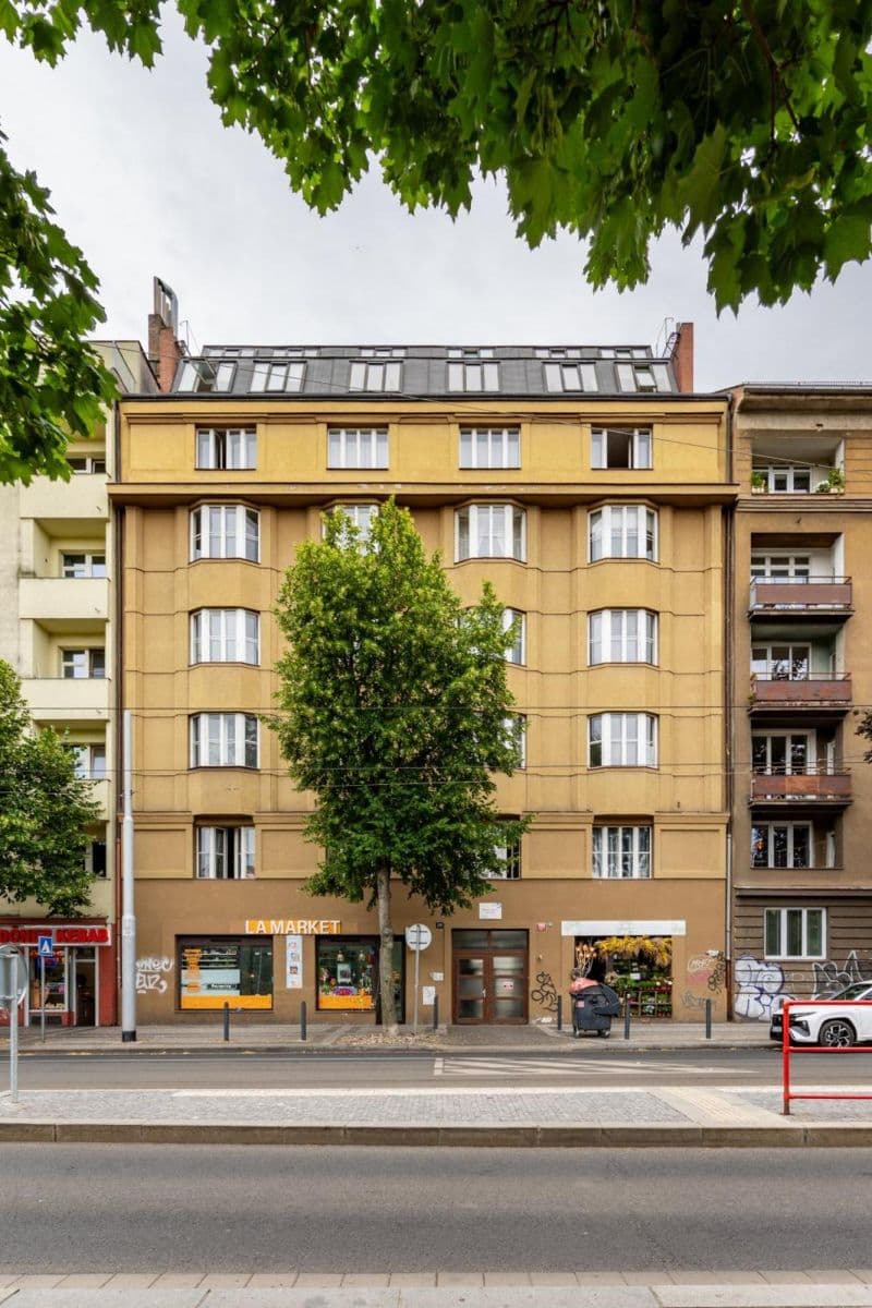 Prenájom bytu 156 m², Ortenovo náměstí, Praha, Praha Prenájom bytu 156 m², Ortenovo náměstí, Praha, Praha