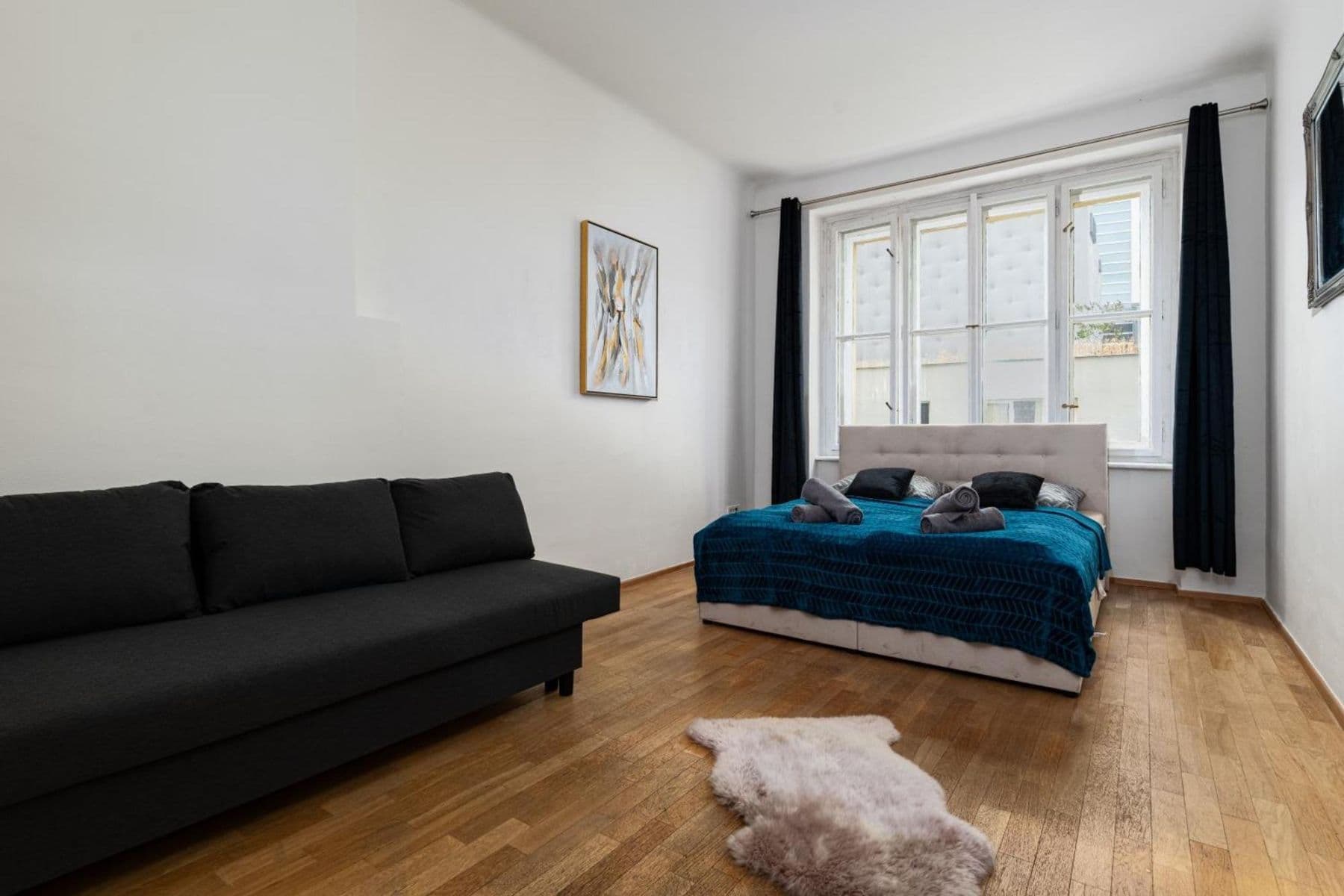 Prenájom bytu 156 m², Ortenovo náměstí, Praha, Praha Prenájom bytu 156 m², Ortenovo náměstí, Praha, Praha