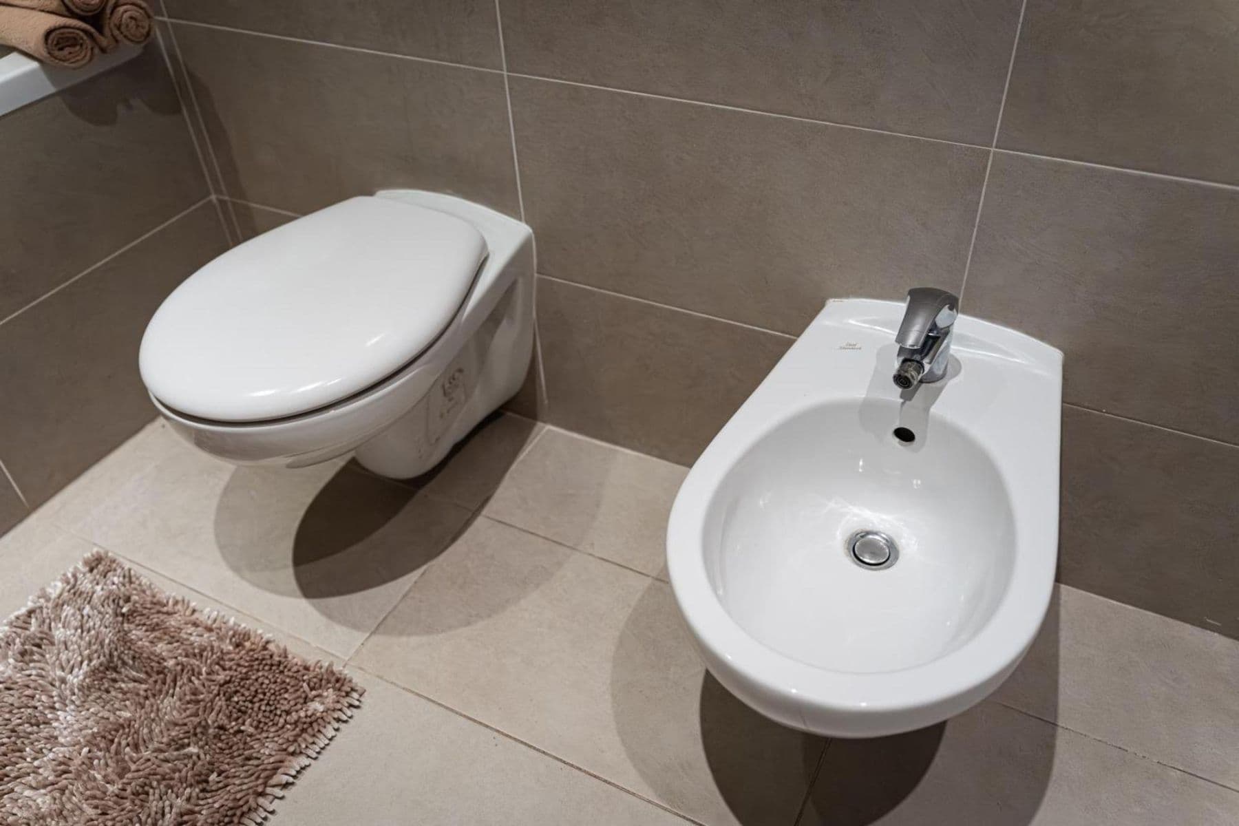 Prenájom bytu 156 m², Ortenovo náměstí, Praha, Praha Prenájom bytu 156 m², Ortenovo náměstí, Praha, Praha