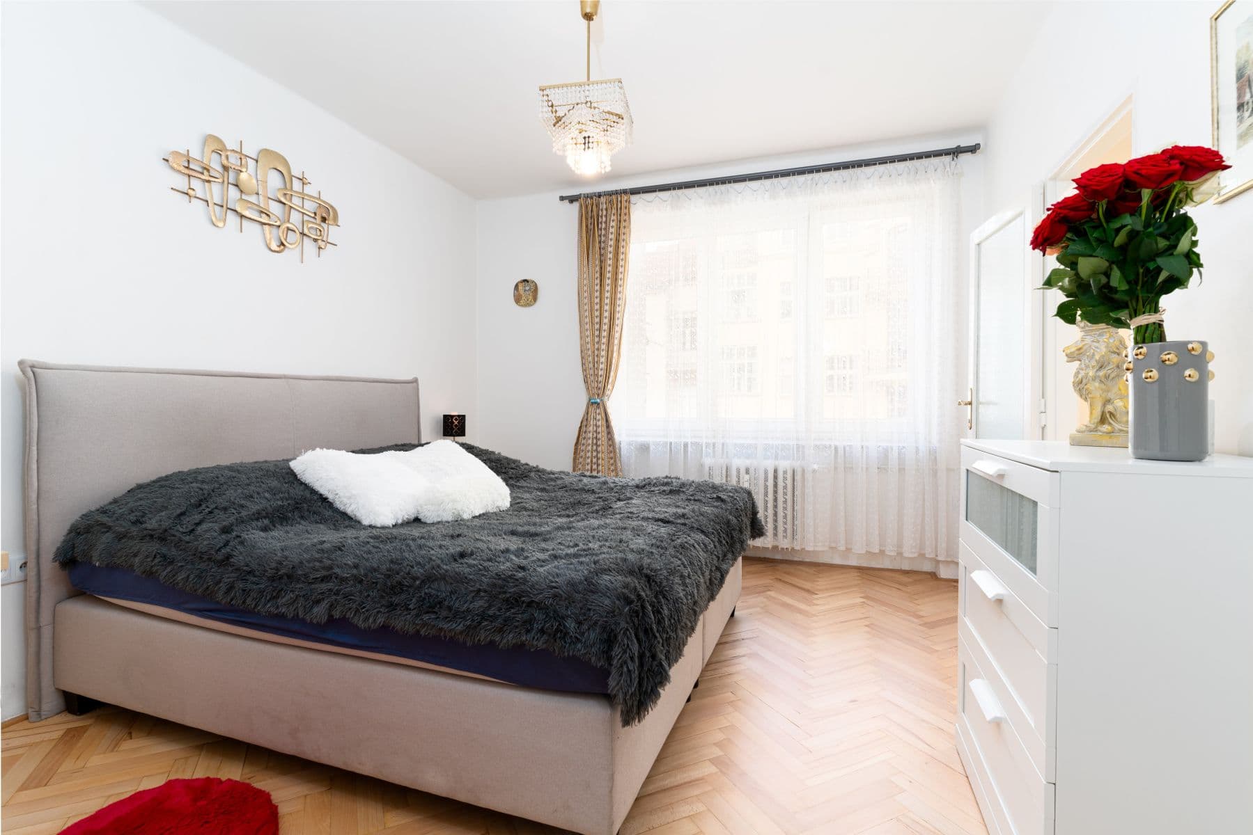 Prenájom bytu 98 m², Vinohradská, Praha, Praha Prenájom bytu 98 m², Vinohradská, Praha, Praha
