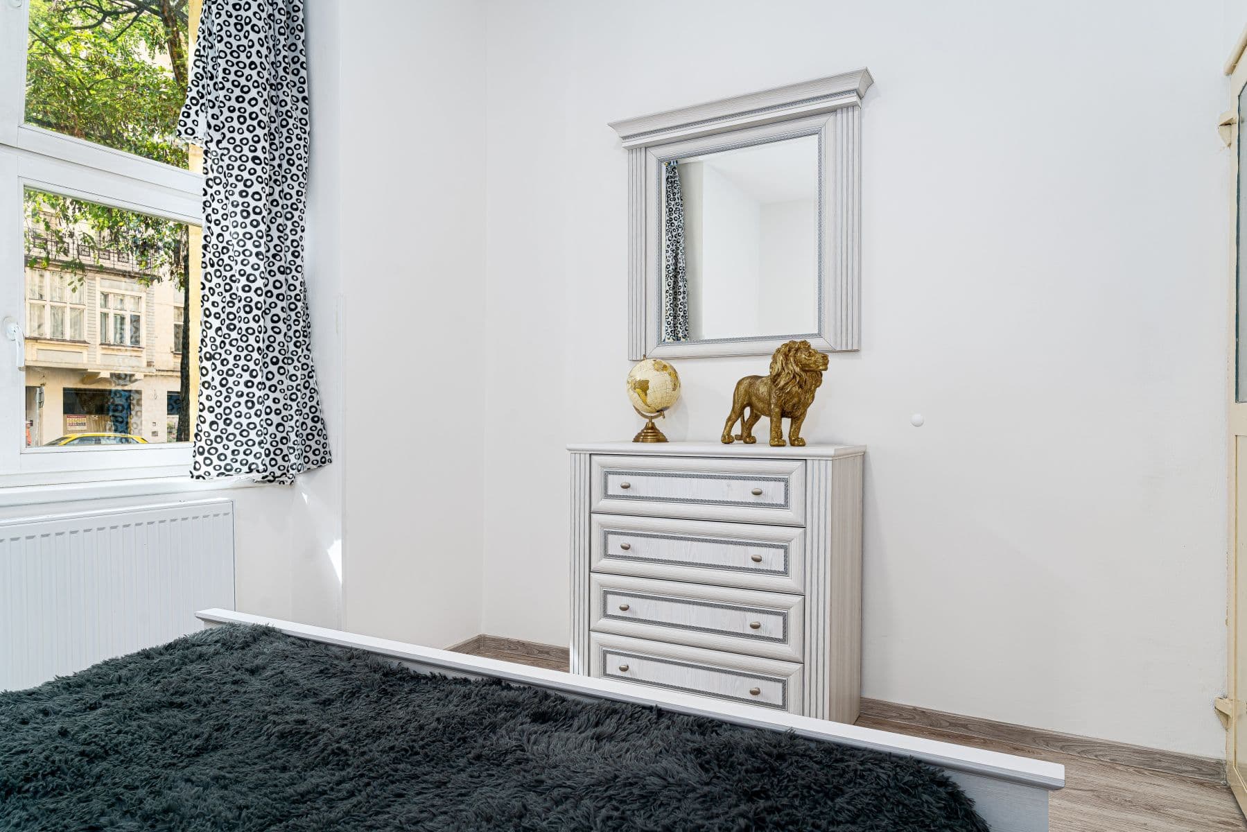 Prenájom bytu 152 m², Vinohradská, Praha, Praha Prenájom bytu 152 m², Vinohradská, Praha, Praha